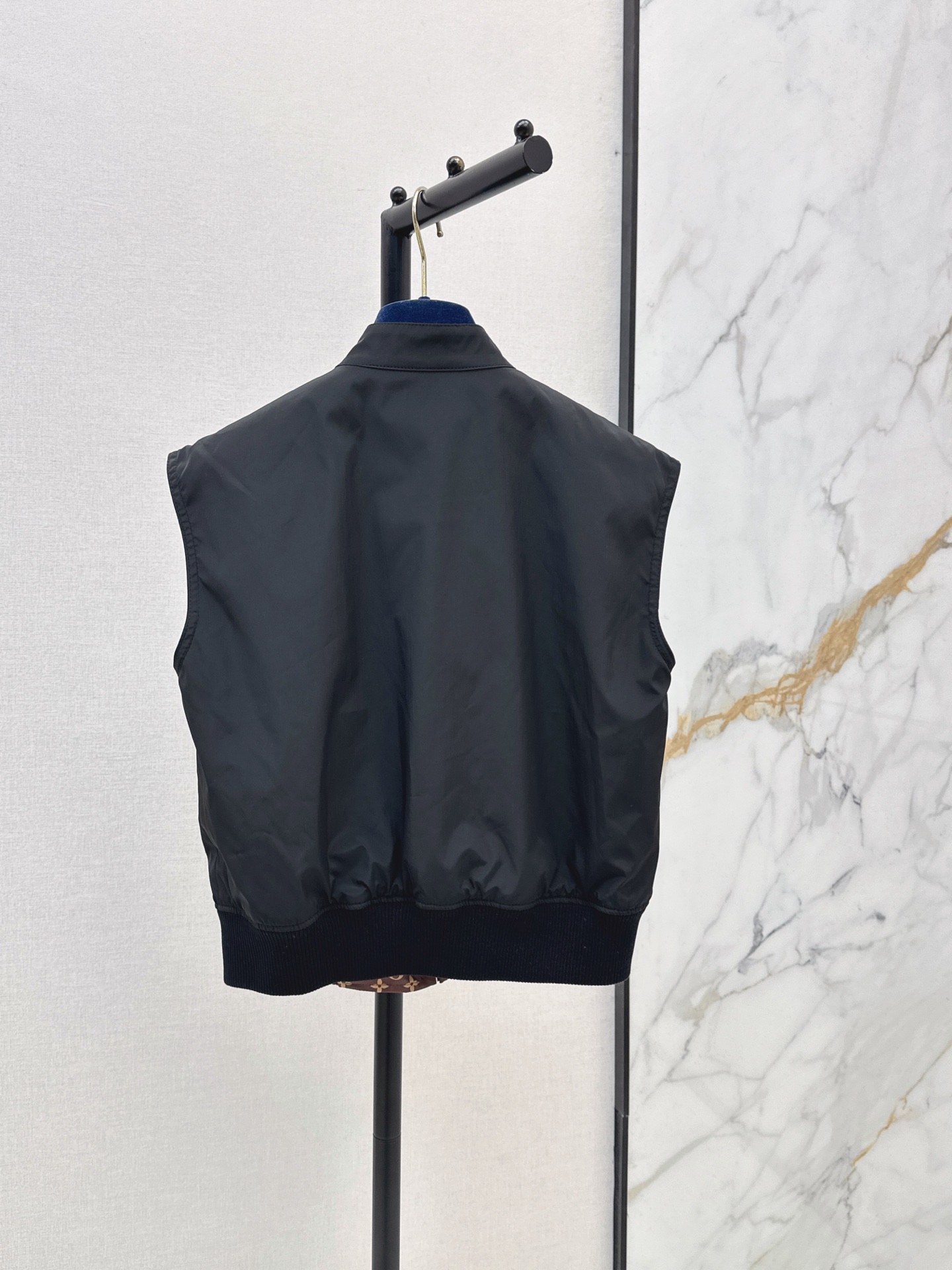 Loui 26ss reversible waistcoats