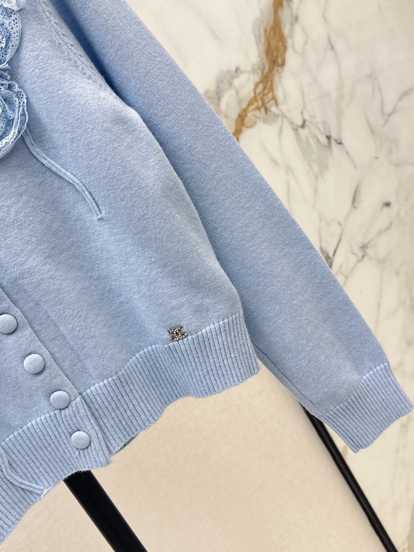 Chan 26fw 3d floarl knit cardigan