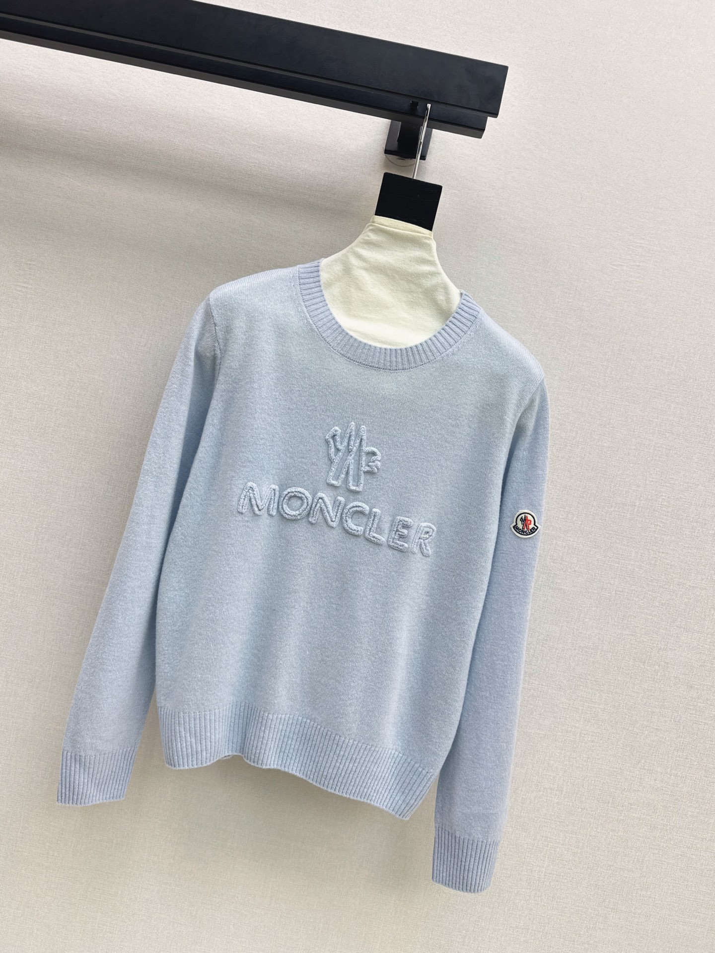Monc 26fw embroidery knitwear
