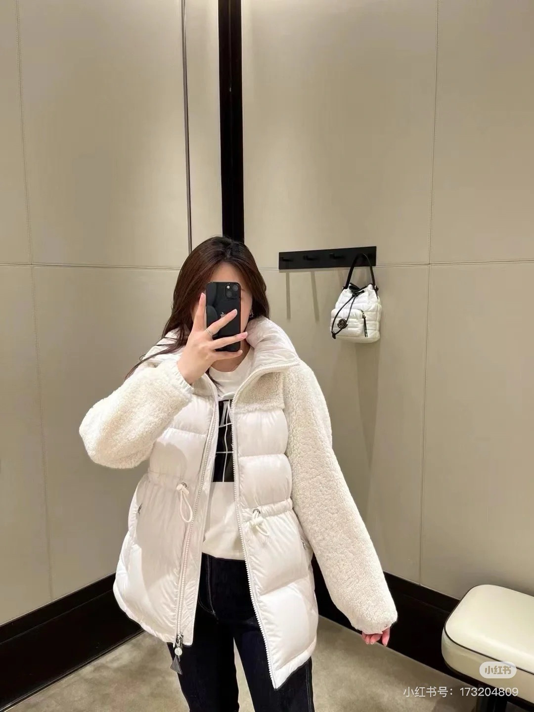 Monc 26fw sherpa-panel cinched-waist puffer jacket