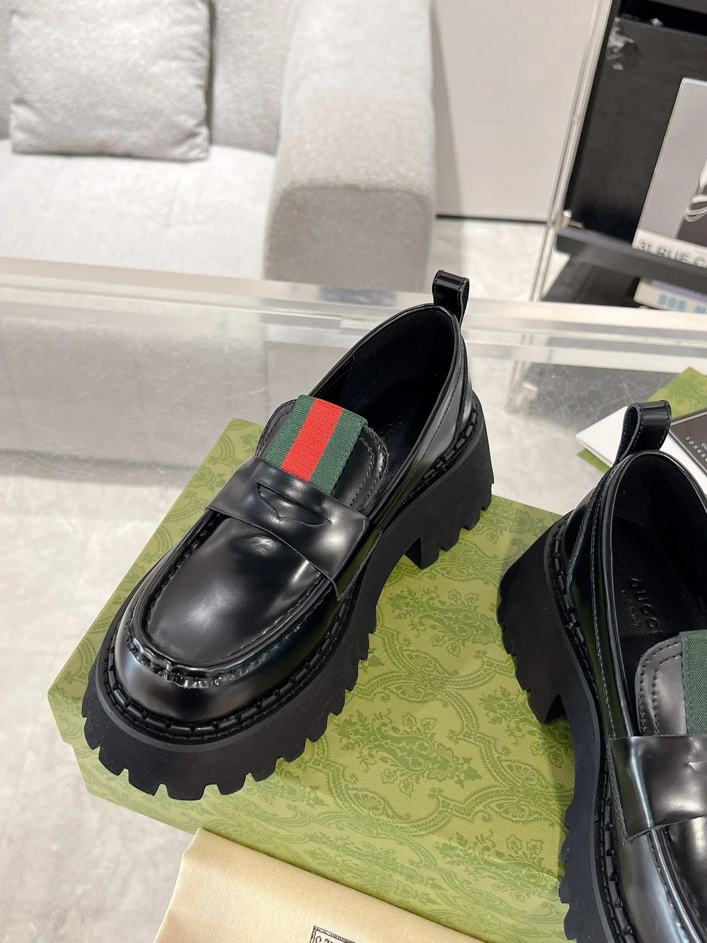 Gucc 25fw platform loafer shoes