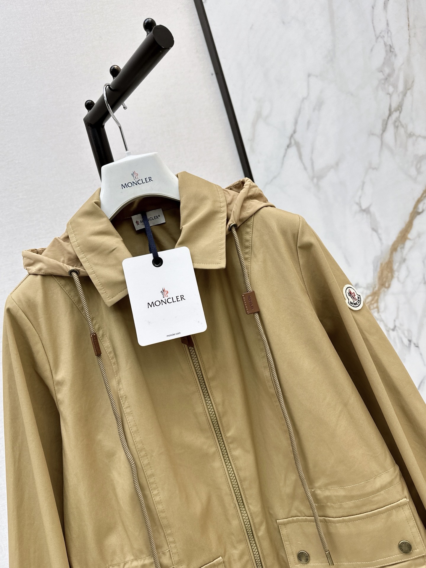 Monc 26fw drawstring hooded jacket