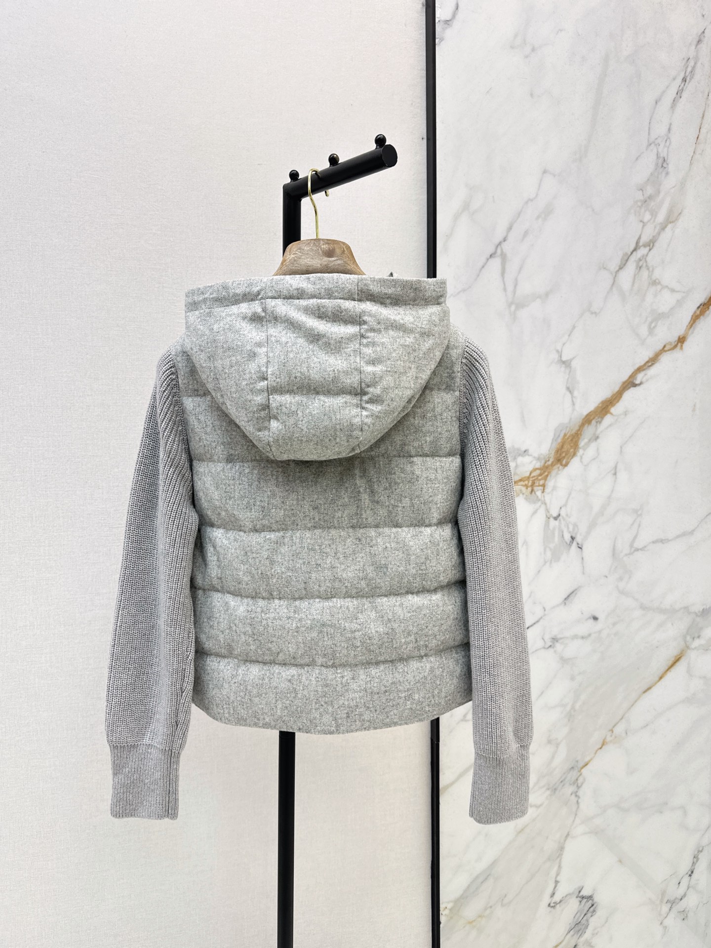 Brun 26fw knit contaract hooded down jacket