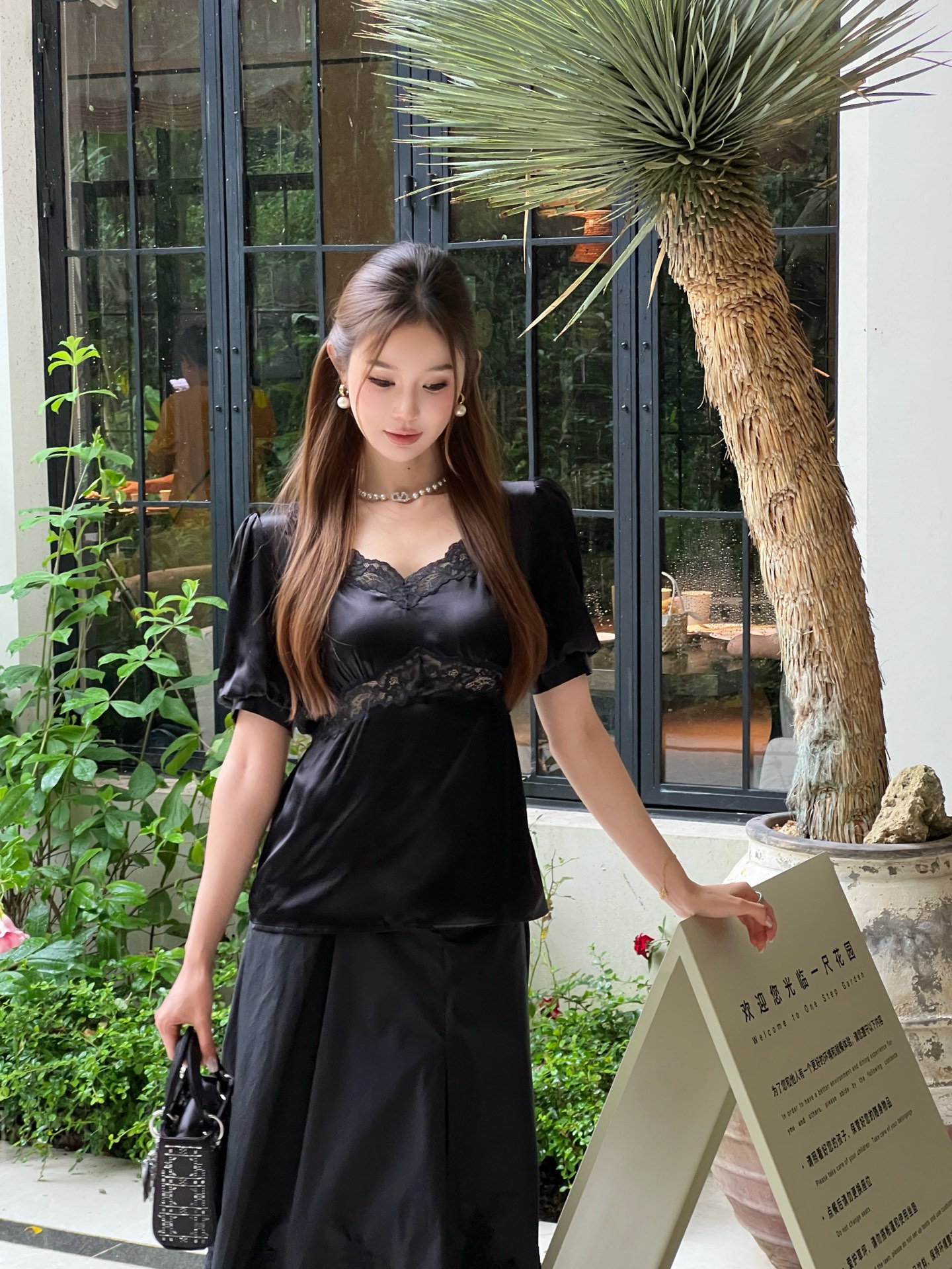 ES 26ss lace contract saint top