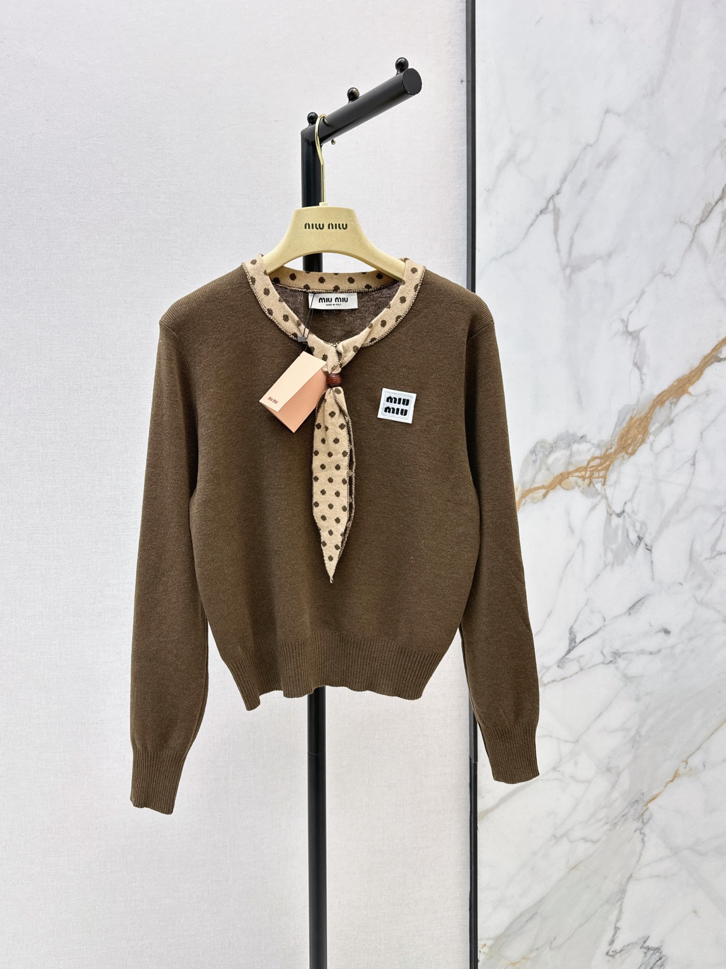 Miu 26fw bow tie knit sweater