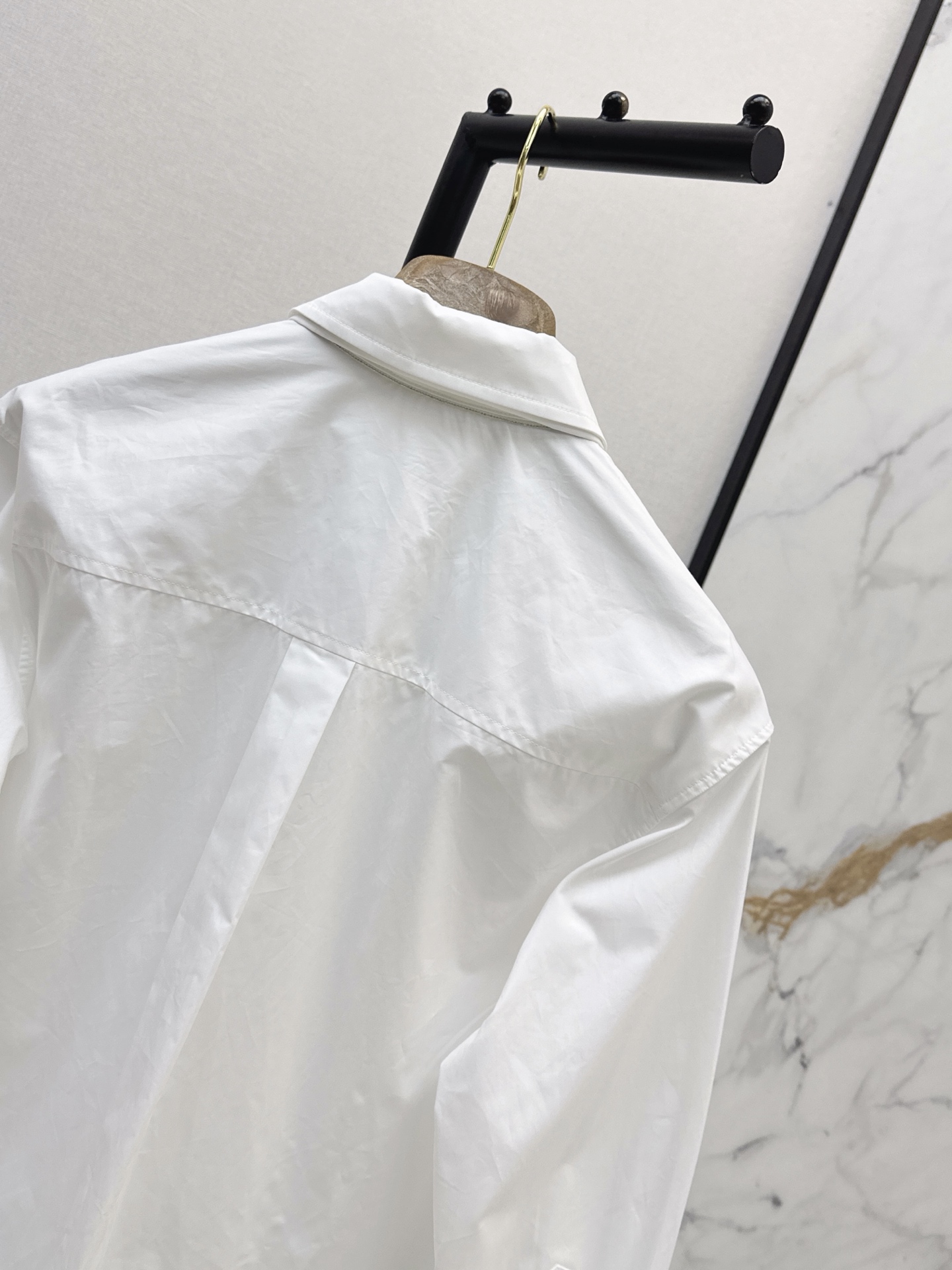 Brun 26fw ribbon shirt