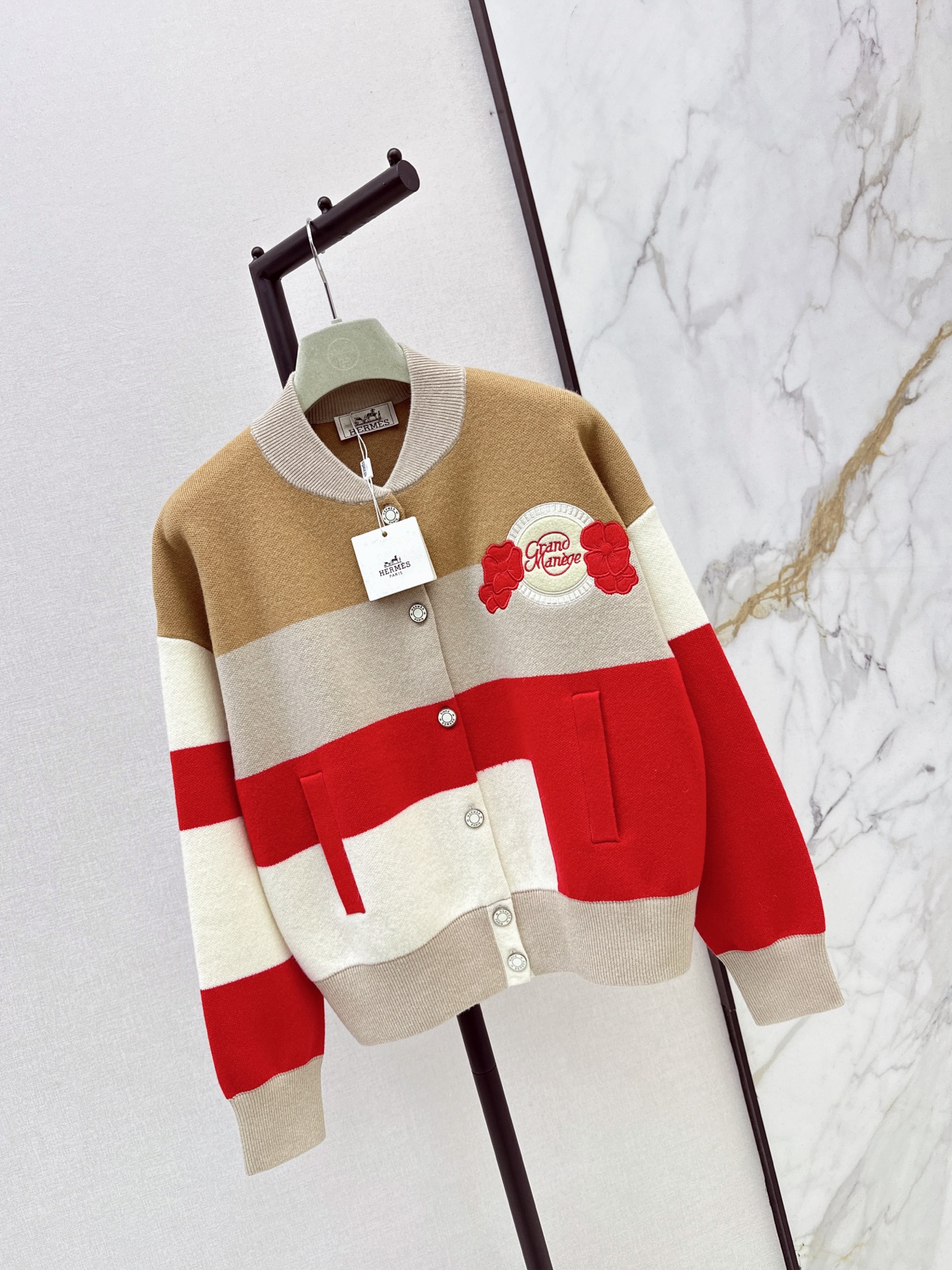 Her 26fw knit jacket