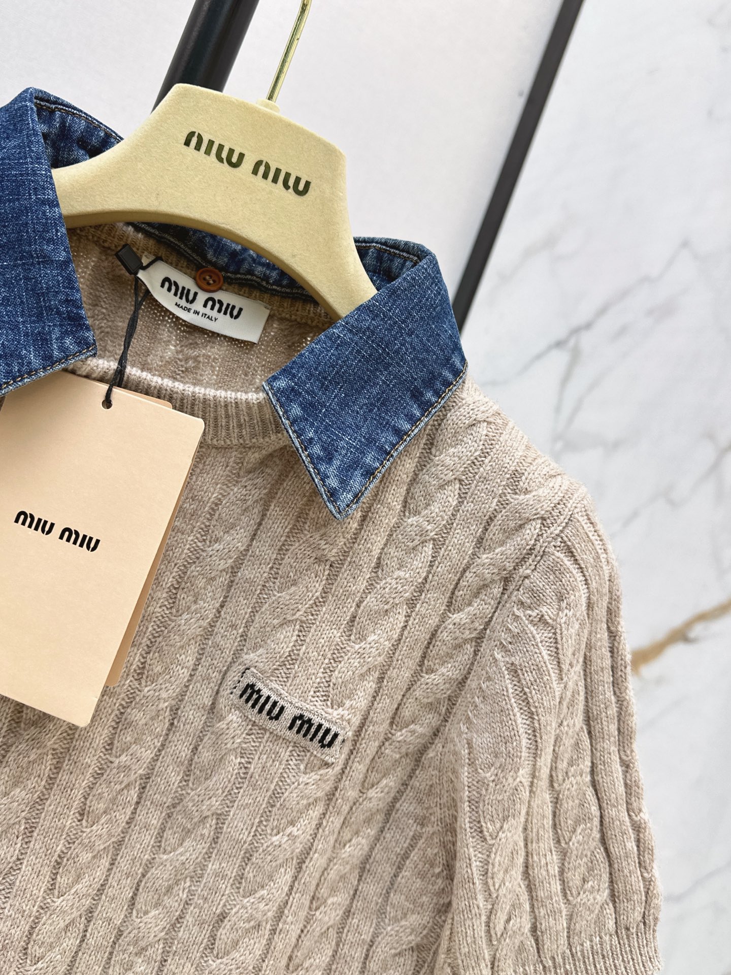 Miu 26fw denim collar knit top