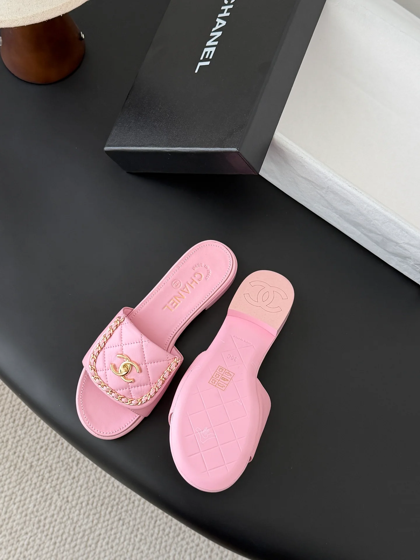 Chan 26ss sandals