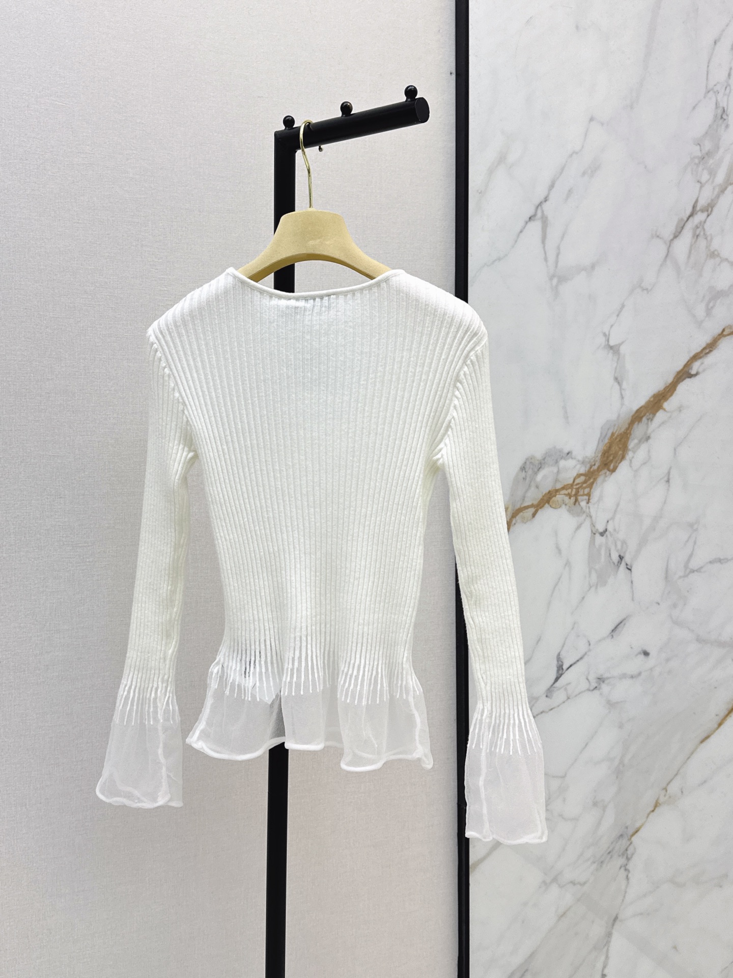 Miu 26fw contract mest knitwear
