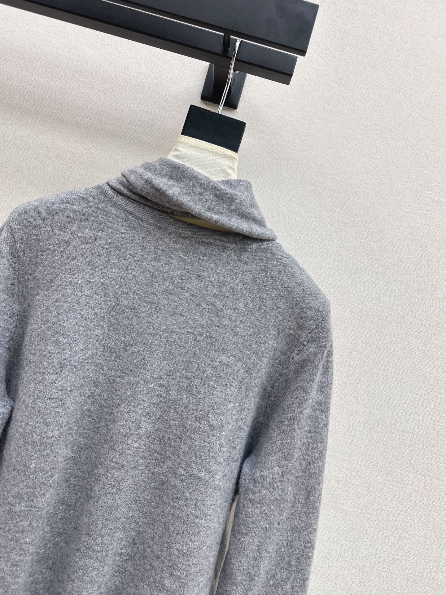 Row 26fw draped scarf-neck knit sweater