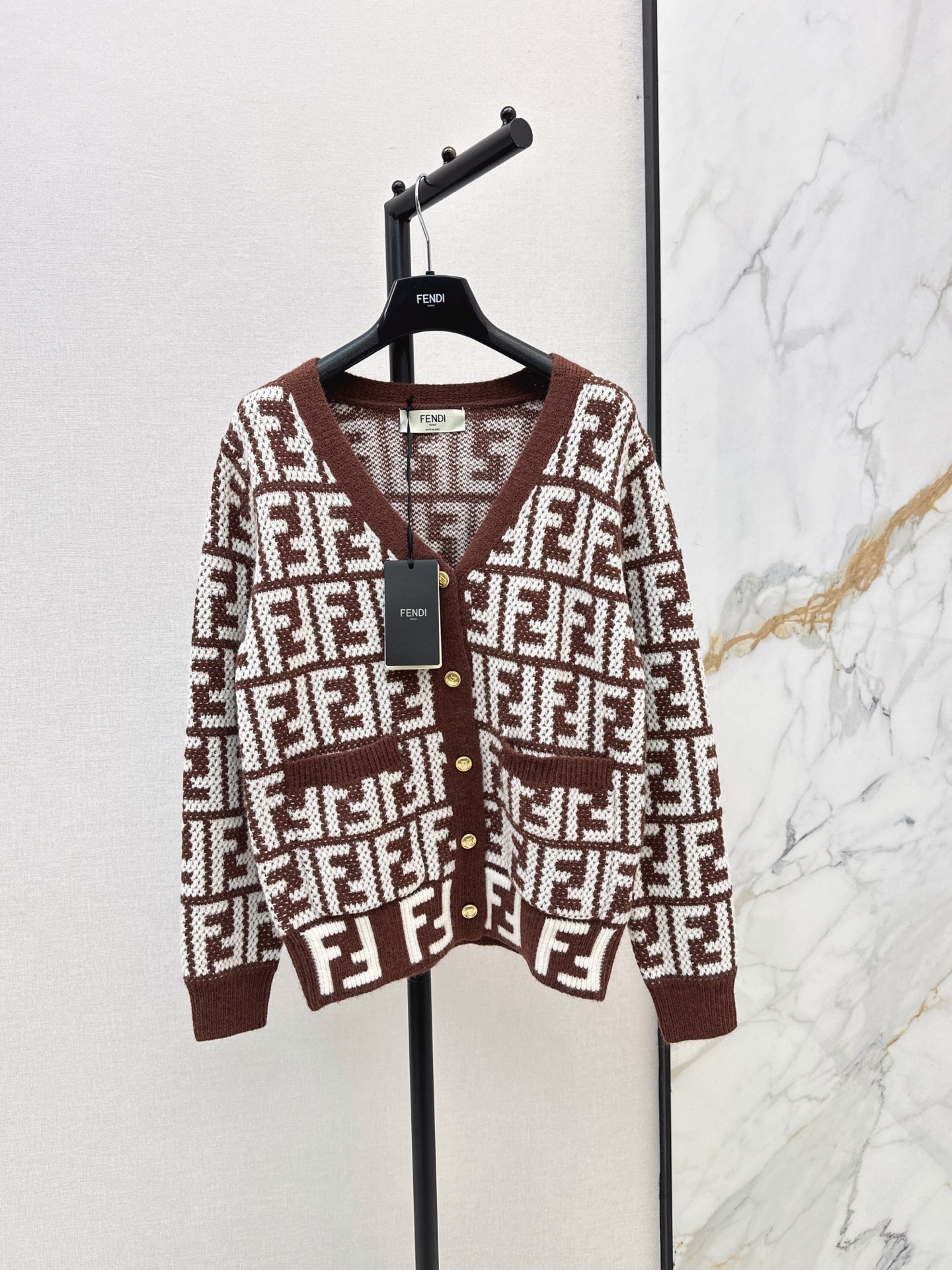 Fen 26fw jacquard cardigan