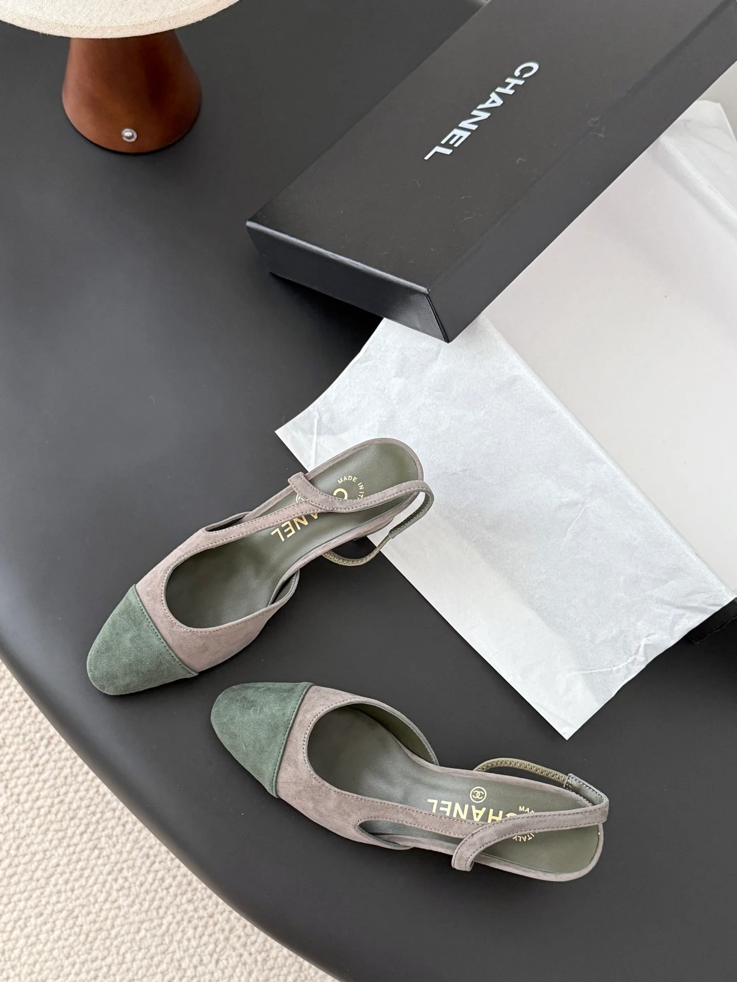 Chan 25fw slingback chunky heels