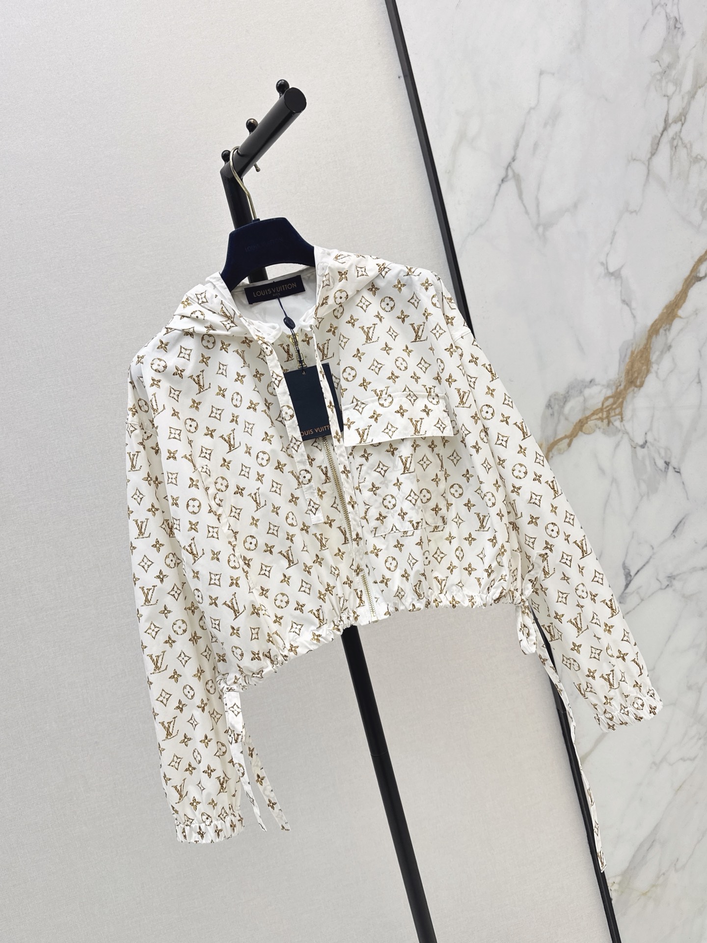 Loui 26fw print hooded jacket