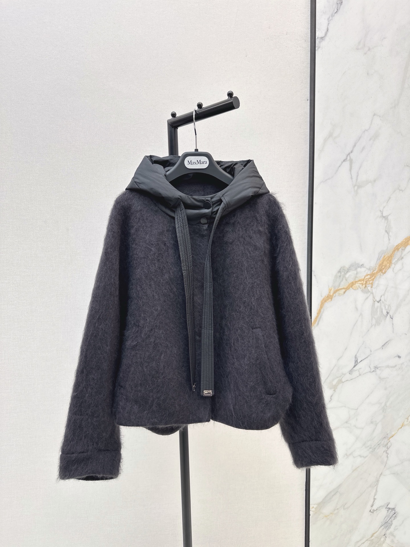 Max 26fw wool hooded jacket