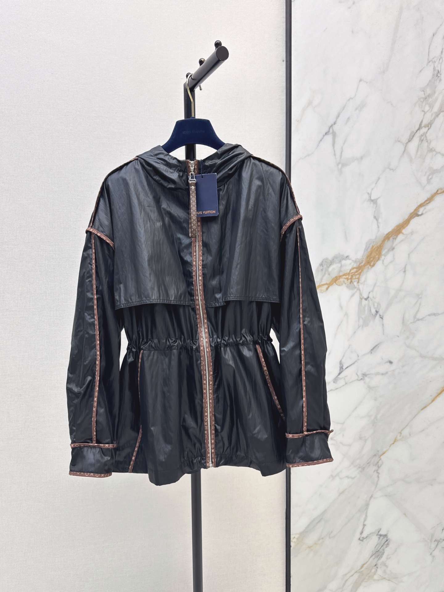 Loui 26fw hooded jacket