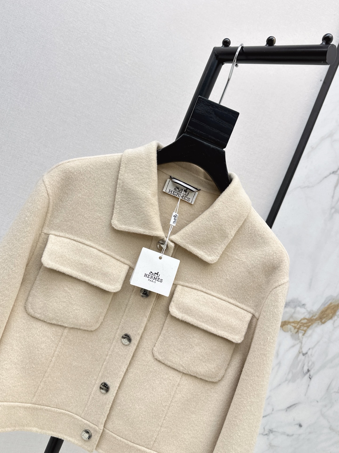 Her 26fw cashmere cropped jacket