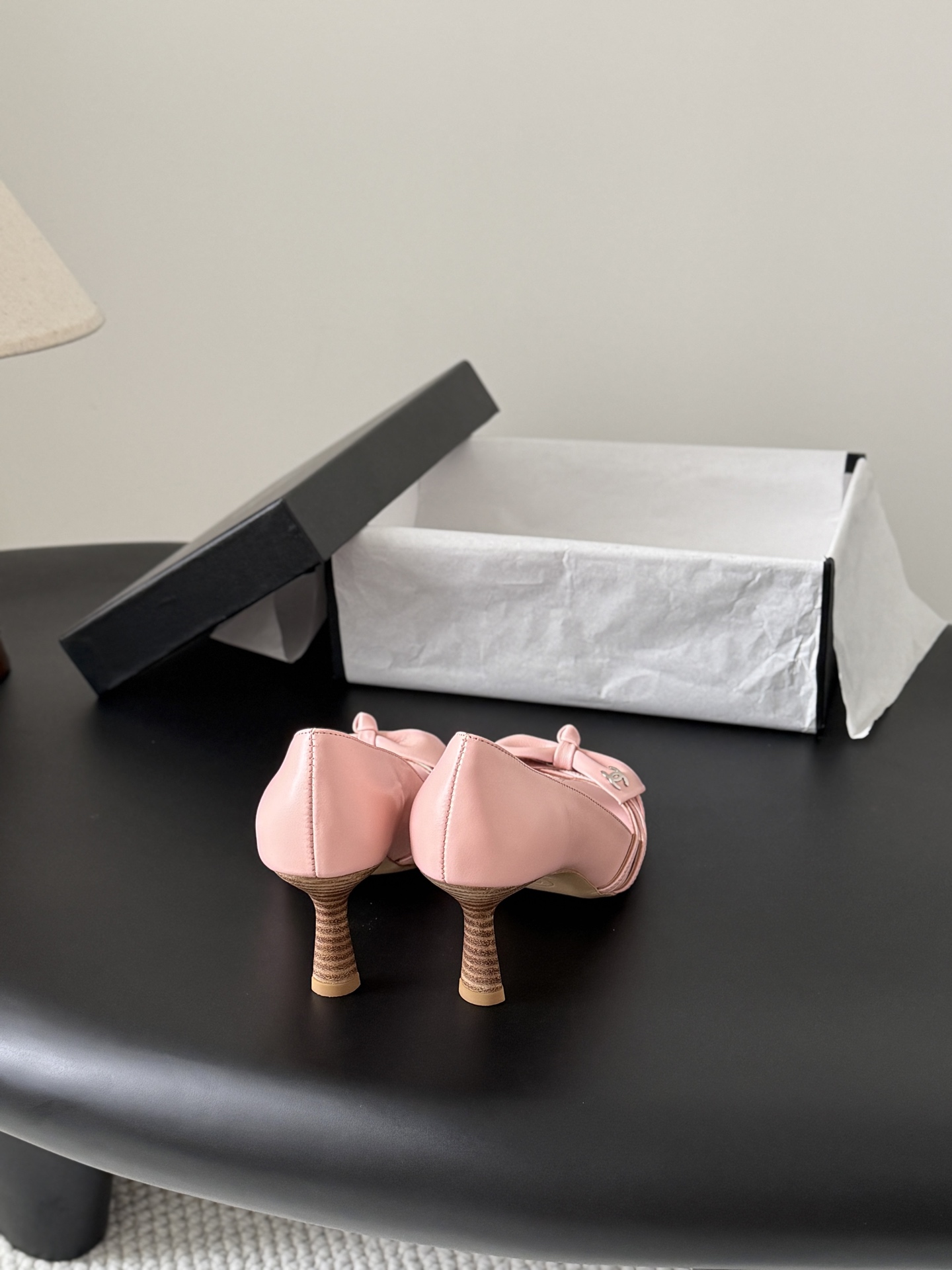 Chan 26ss peep toe heels