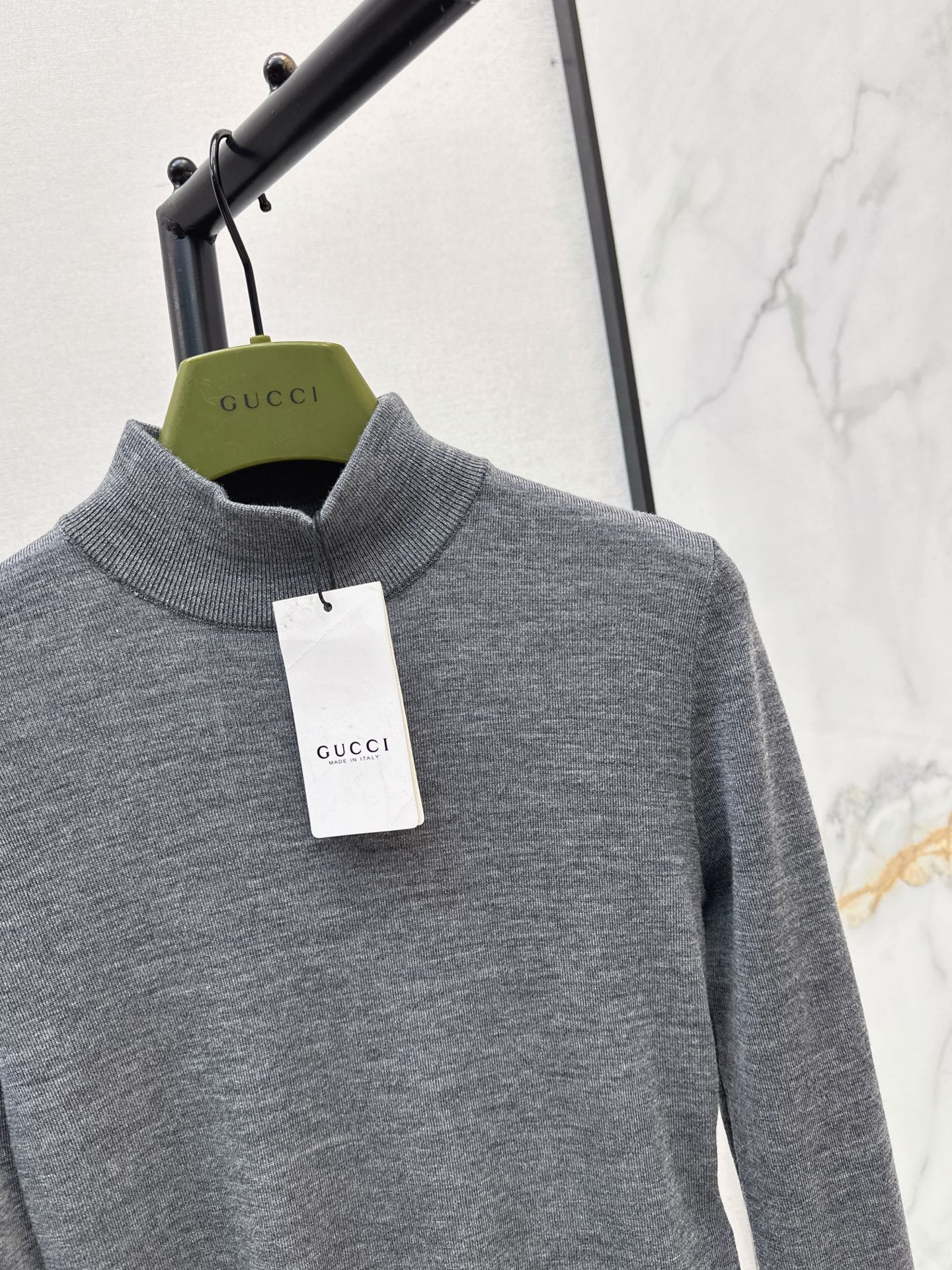 Guc 26fw knit basic tee