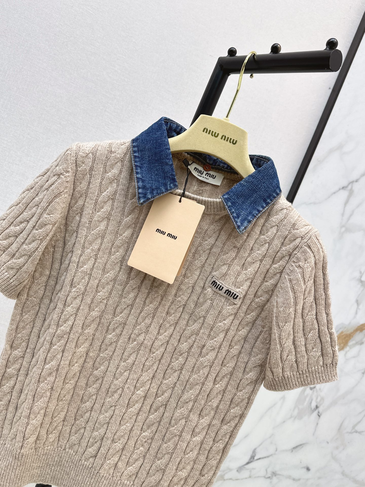 Miu 26fw denim collar knit top