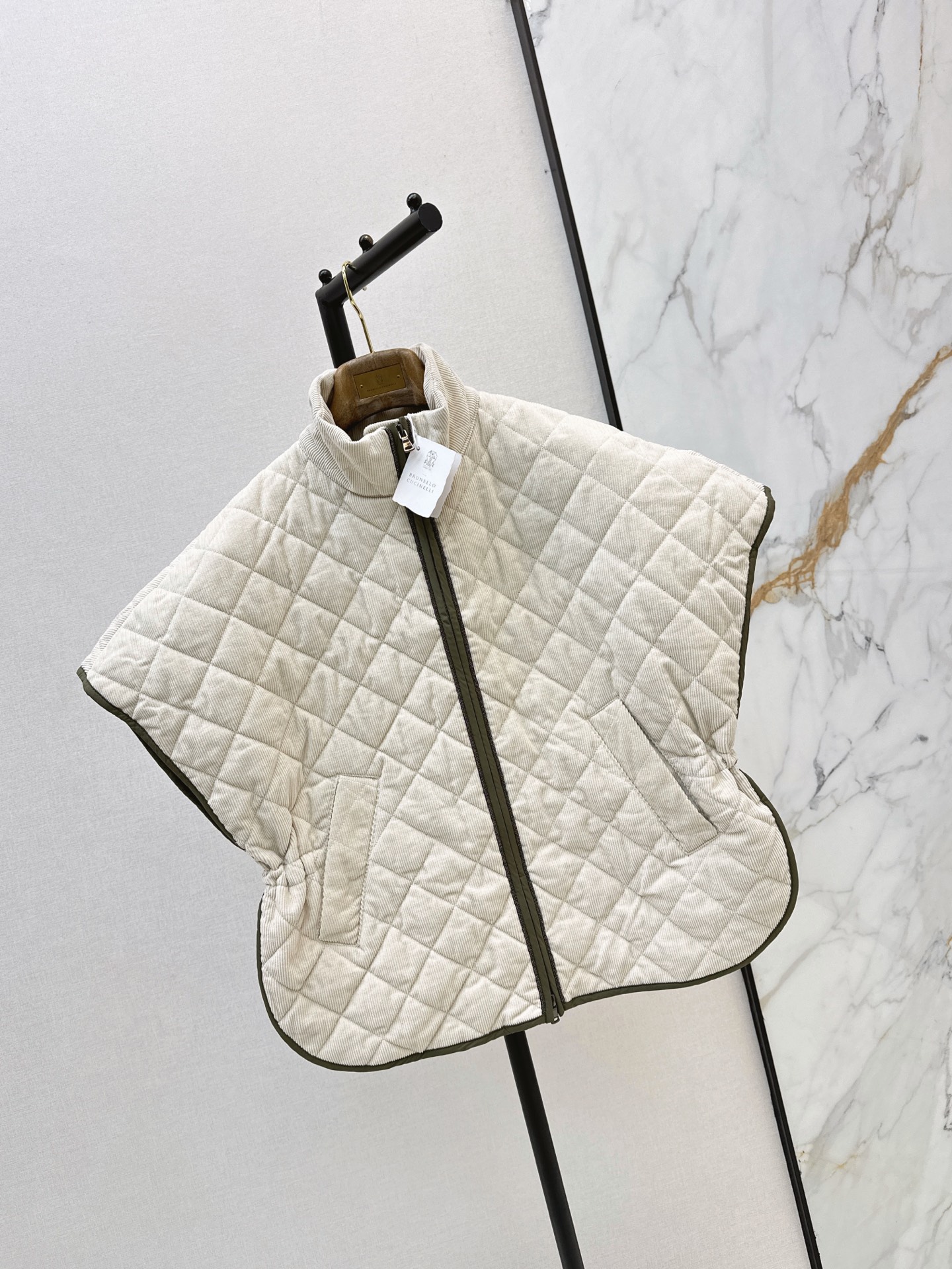 Brun 26fw coudroy padded vest jacket