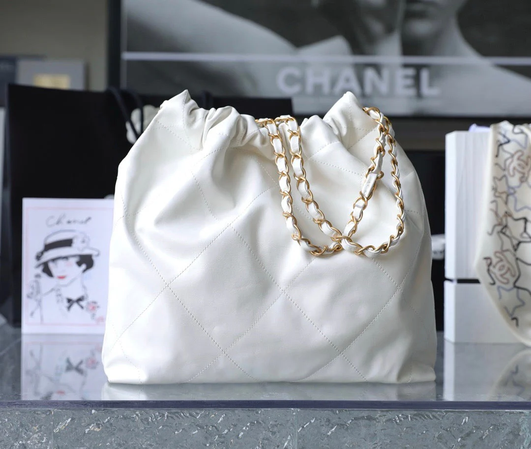 chan 22bag white