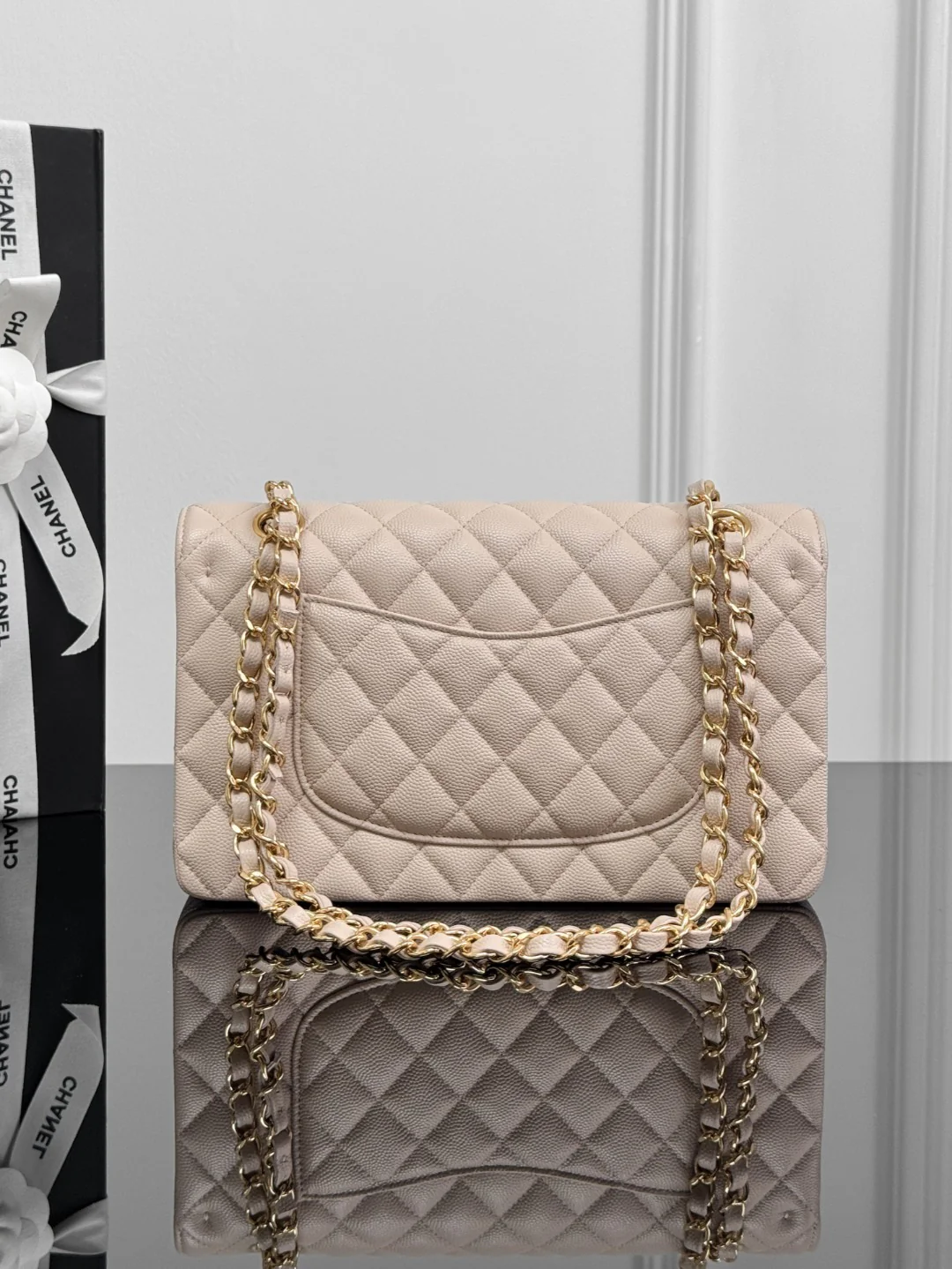 Chan cf25 chain shoulder bag