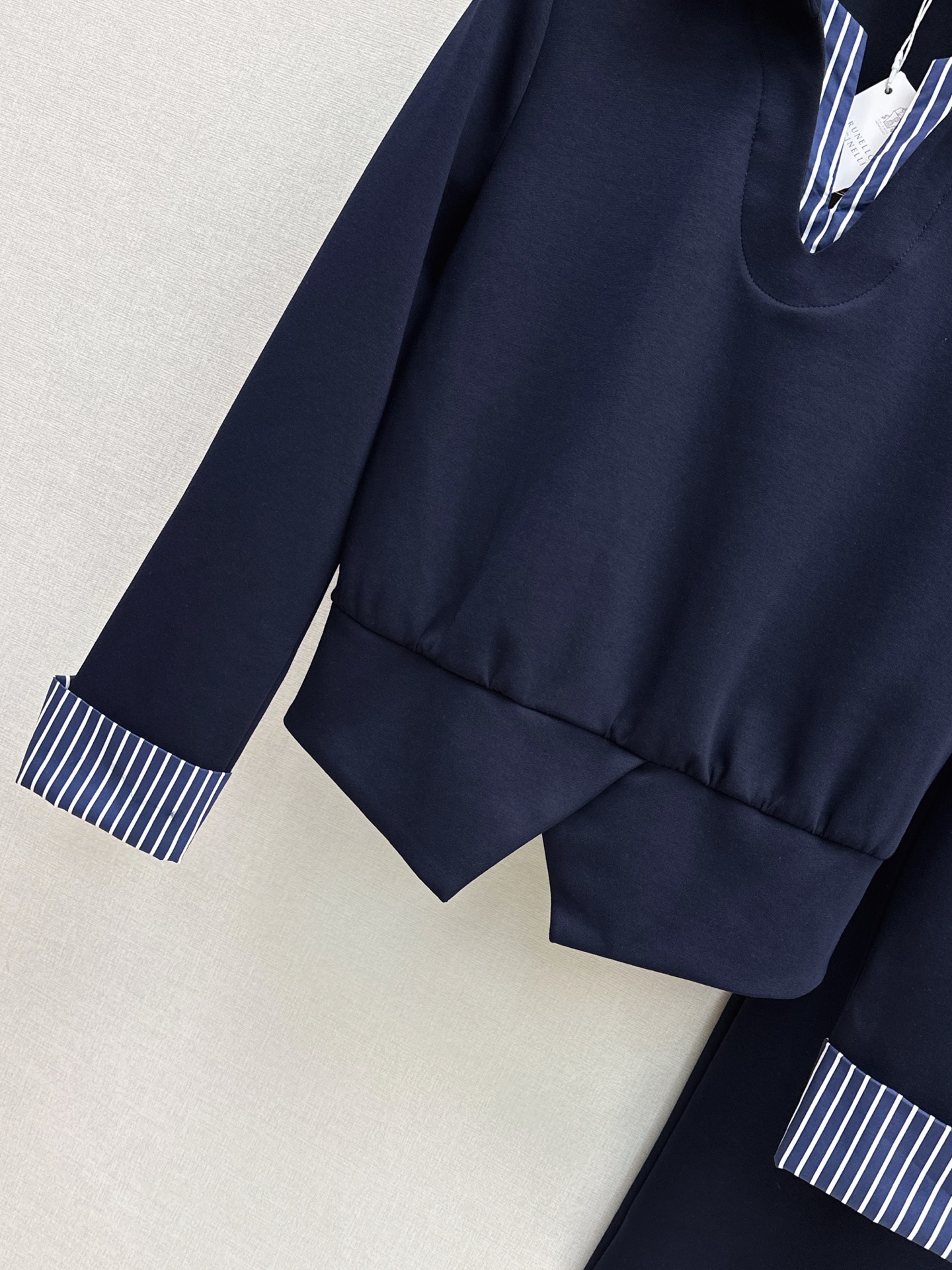 Brun 26fw contract stripe casual suit