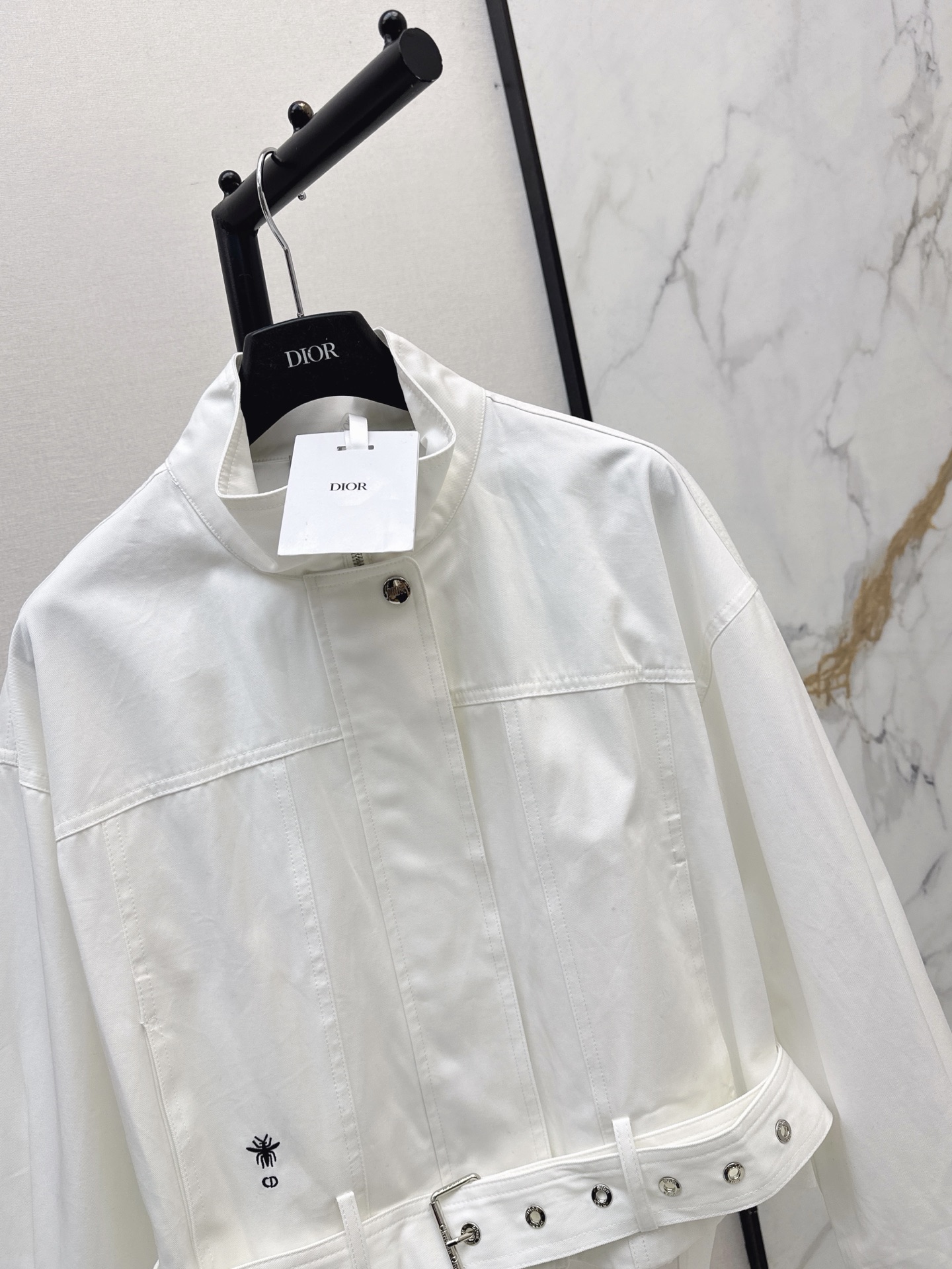 CD 26fw Stand-Collar Belted Cropped Jacket