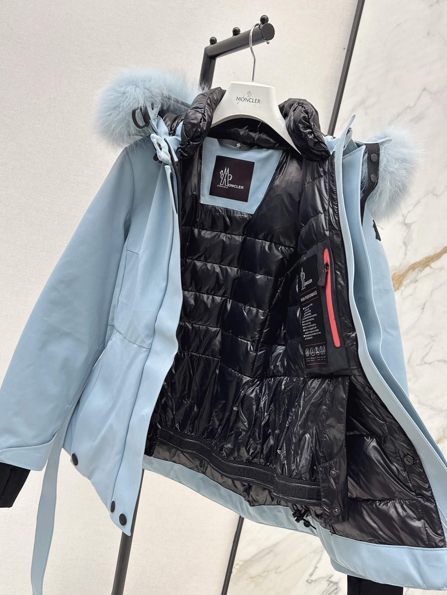 Monc 26fw belted hooded ski down jacket