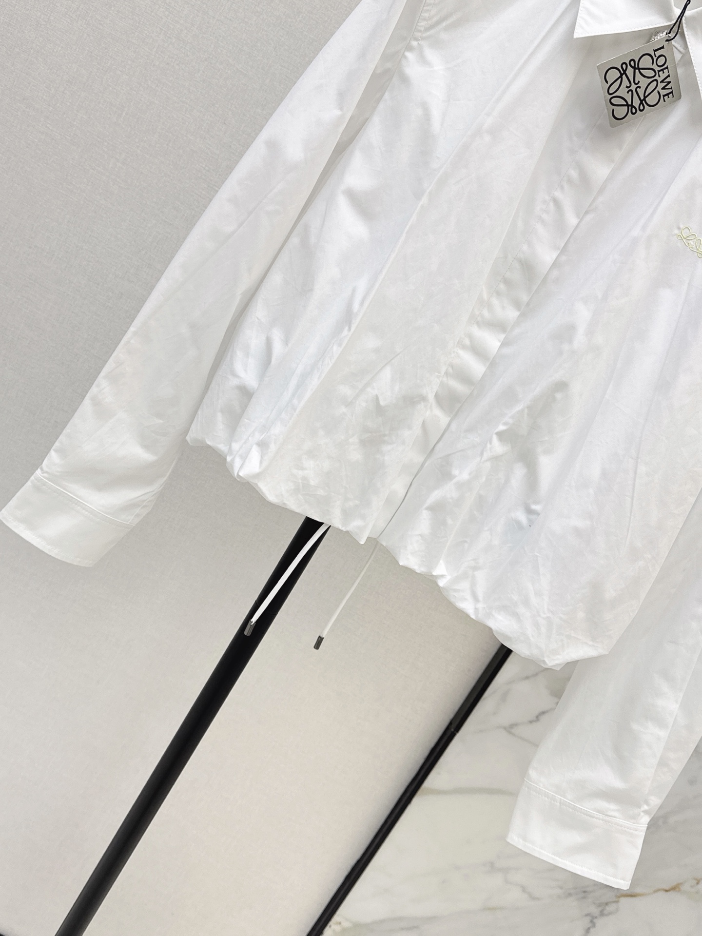 Loe 26fw drawstring shirt