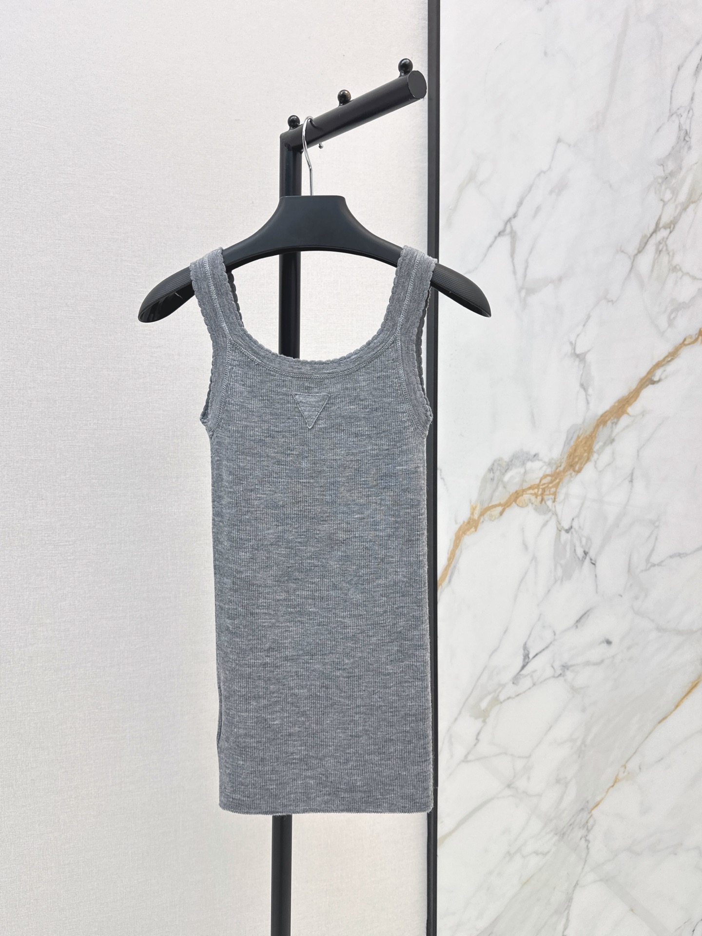Pra 26fw knit vest