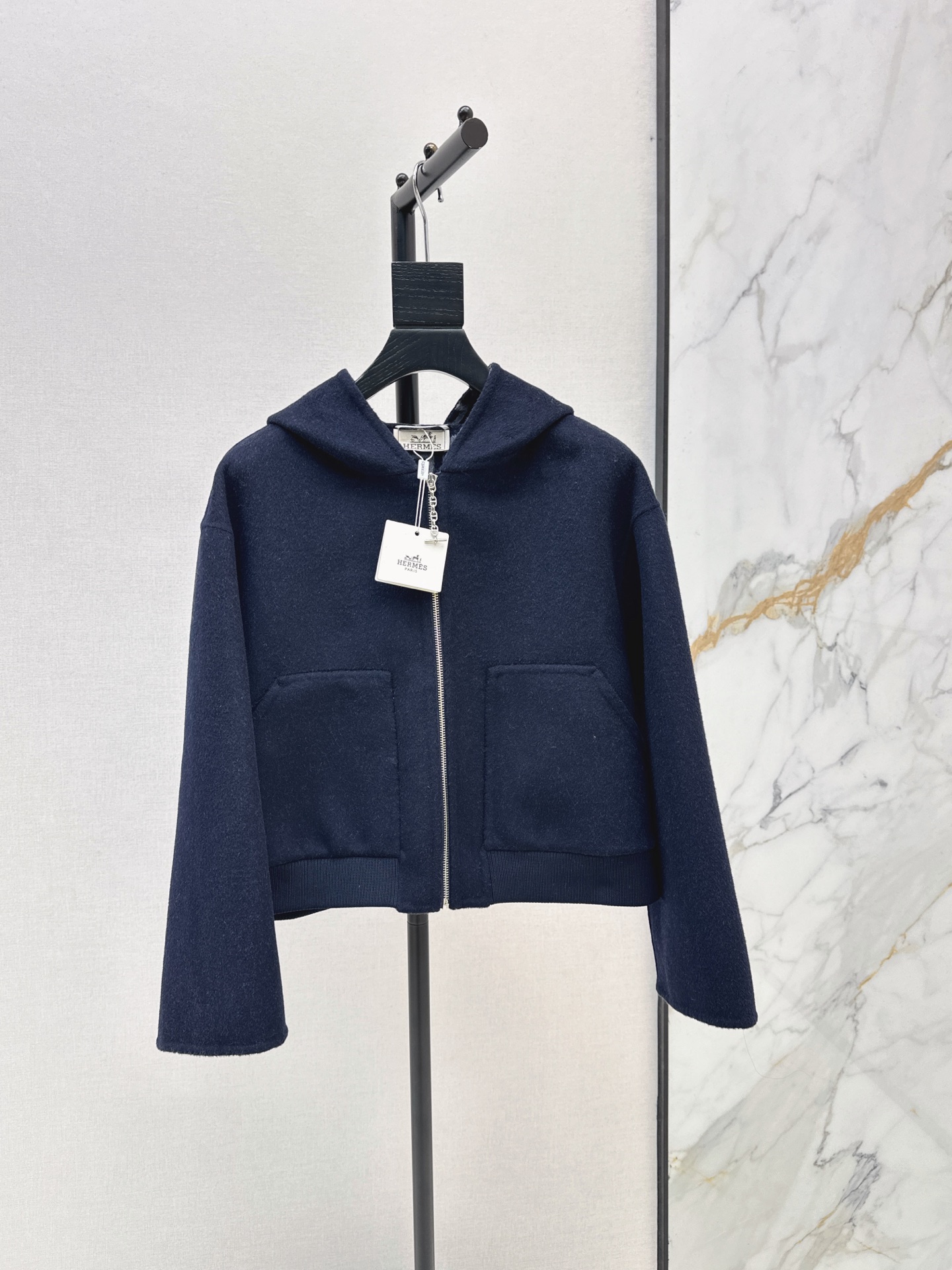 Her 26fw cashmere jacket