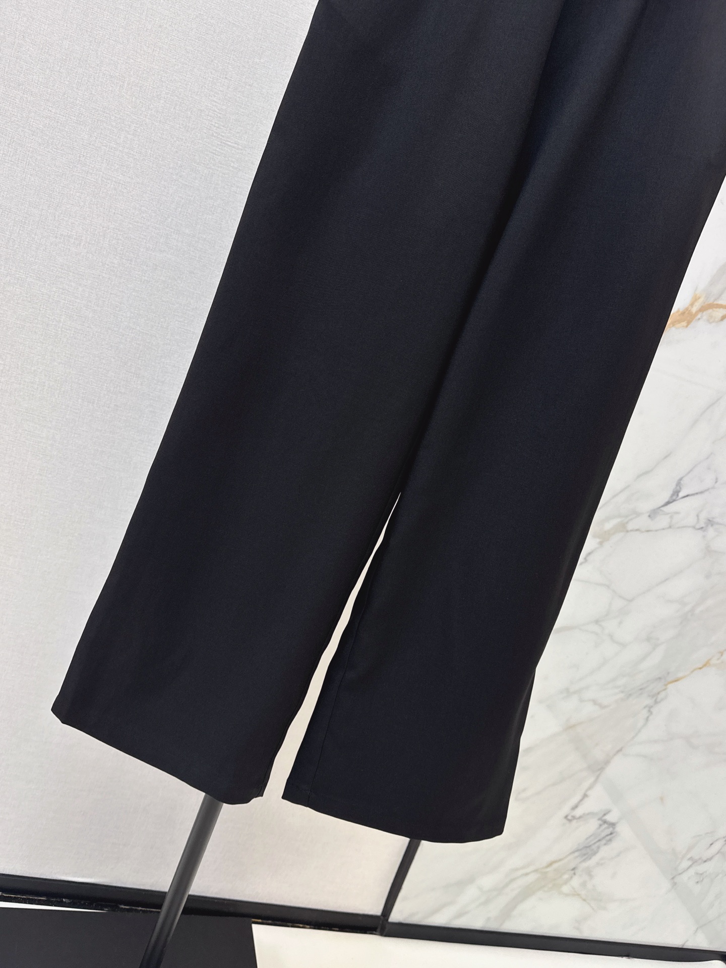 Guc 26fw straight-leg pants