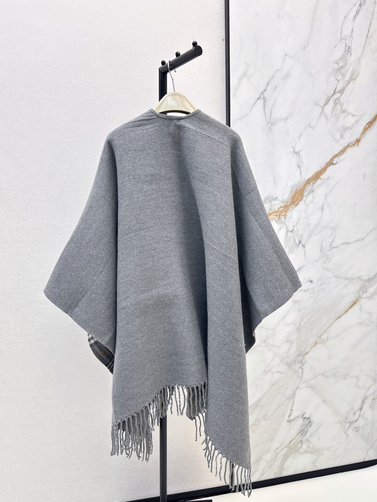 Bur 26fww wool shawls