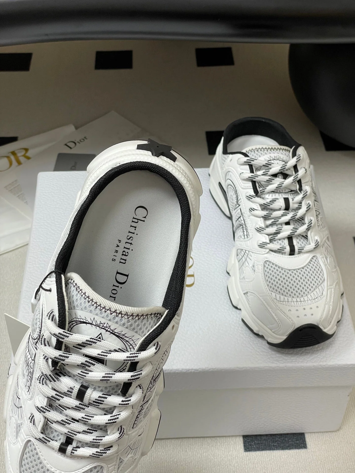 CD 25ss chrono sneaker