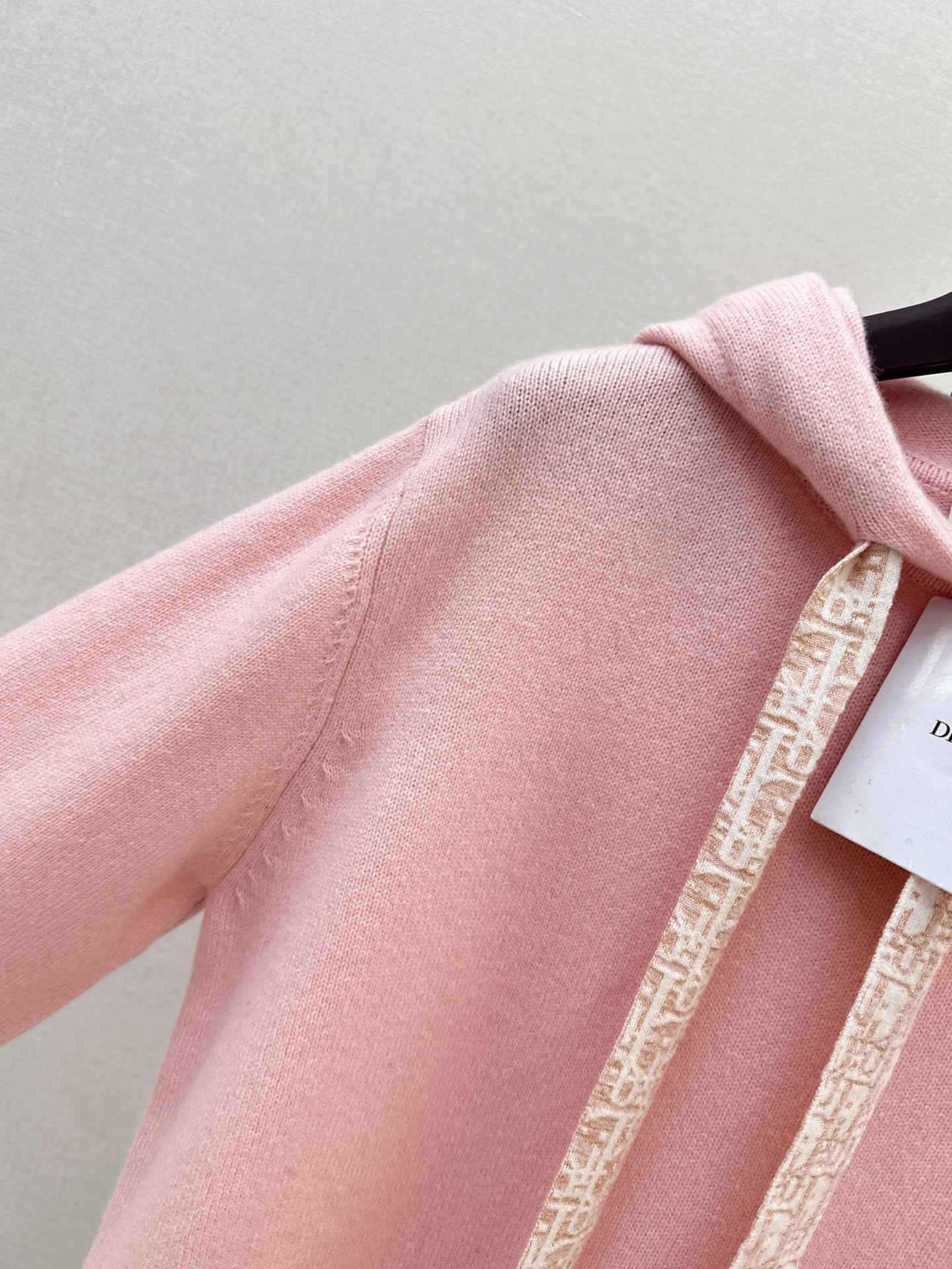 CD 26fw hooded sweater