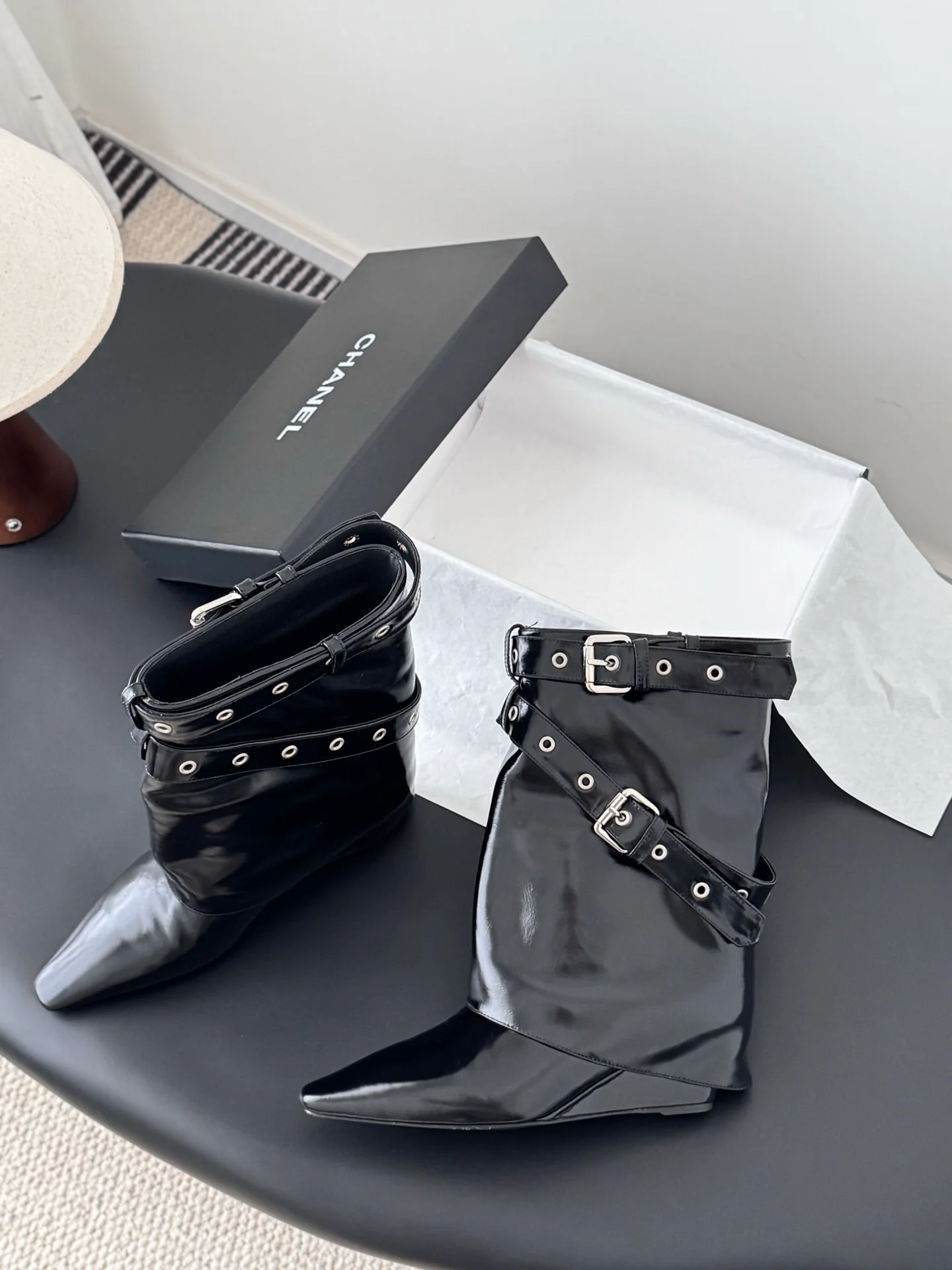 Chan 25fw boots