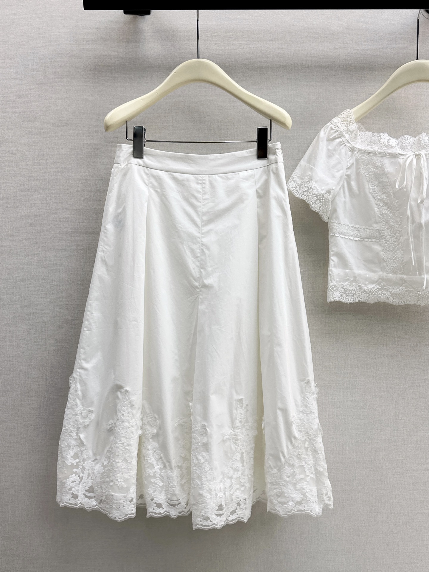 ES 26ss cropped shirt skirt sets
