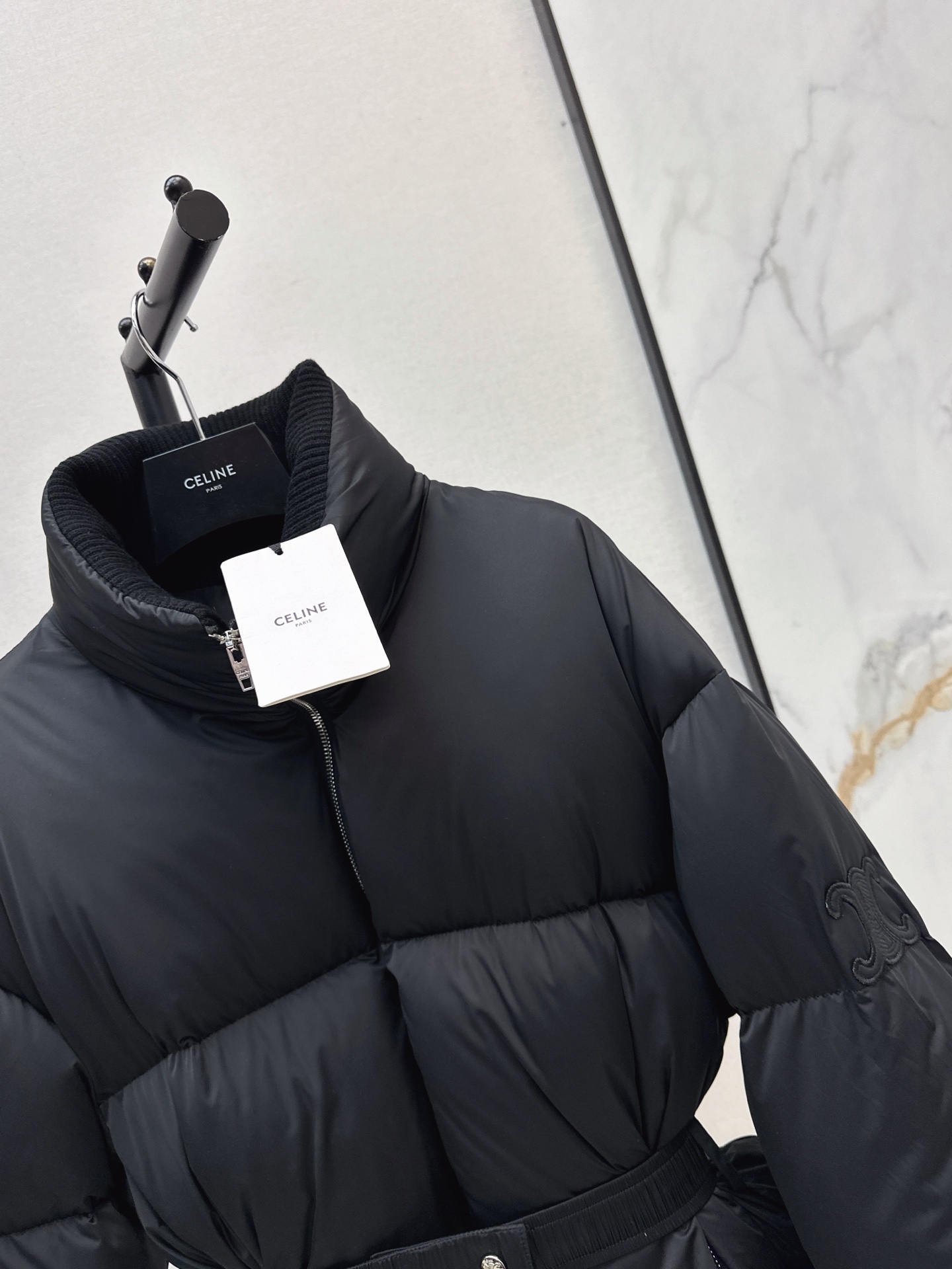 Celi 26fw belted down jacket