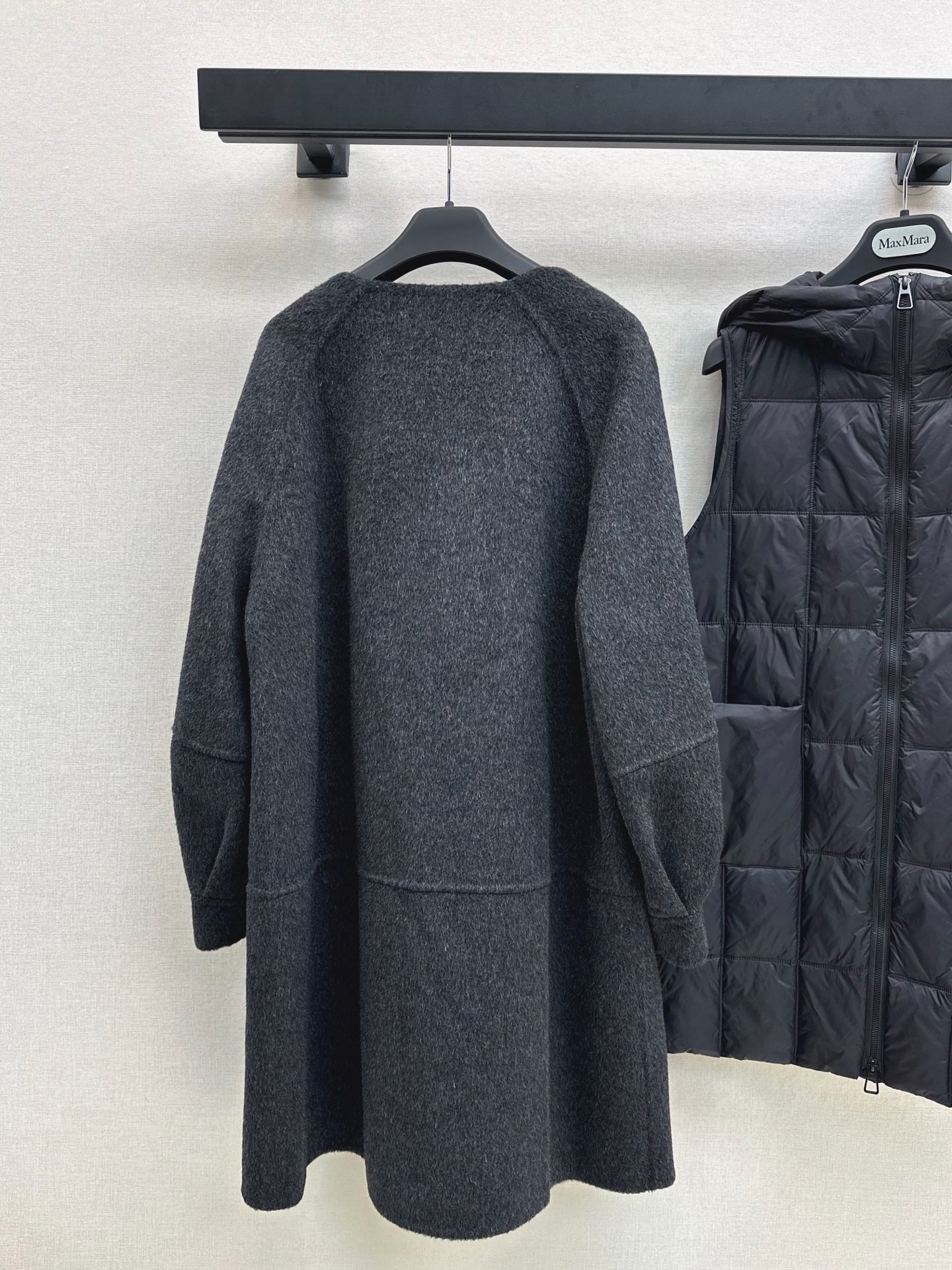 Max 26fw hooded down vest overcoats sets
