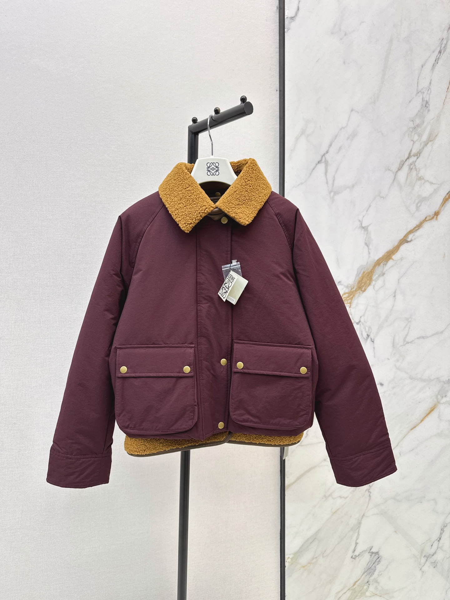 Loe 26fw sherpa-collar down jackey with detachable teddy-fleece vest
