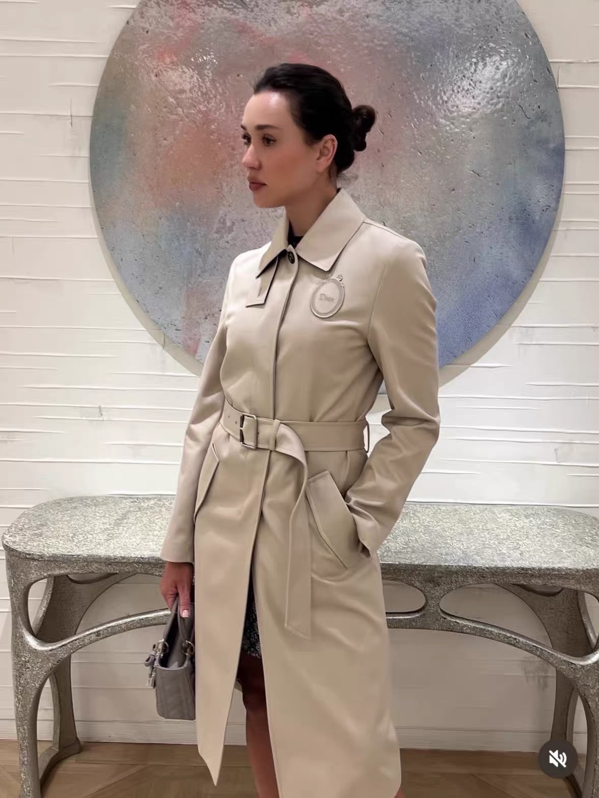 CD 26fw embroidery trench coats