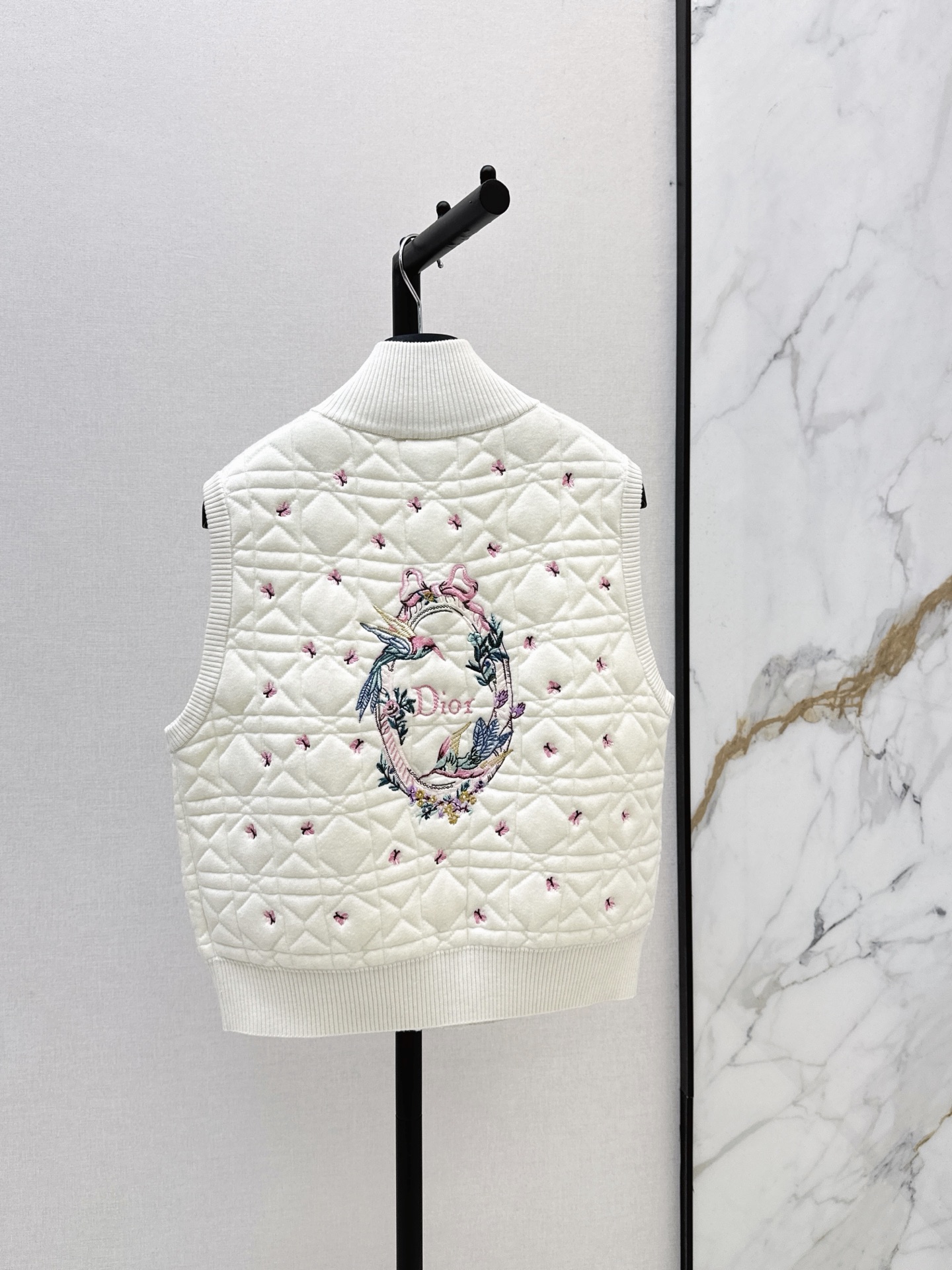 CD 26fw embroidery knit vest