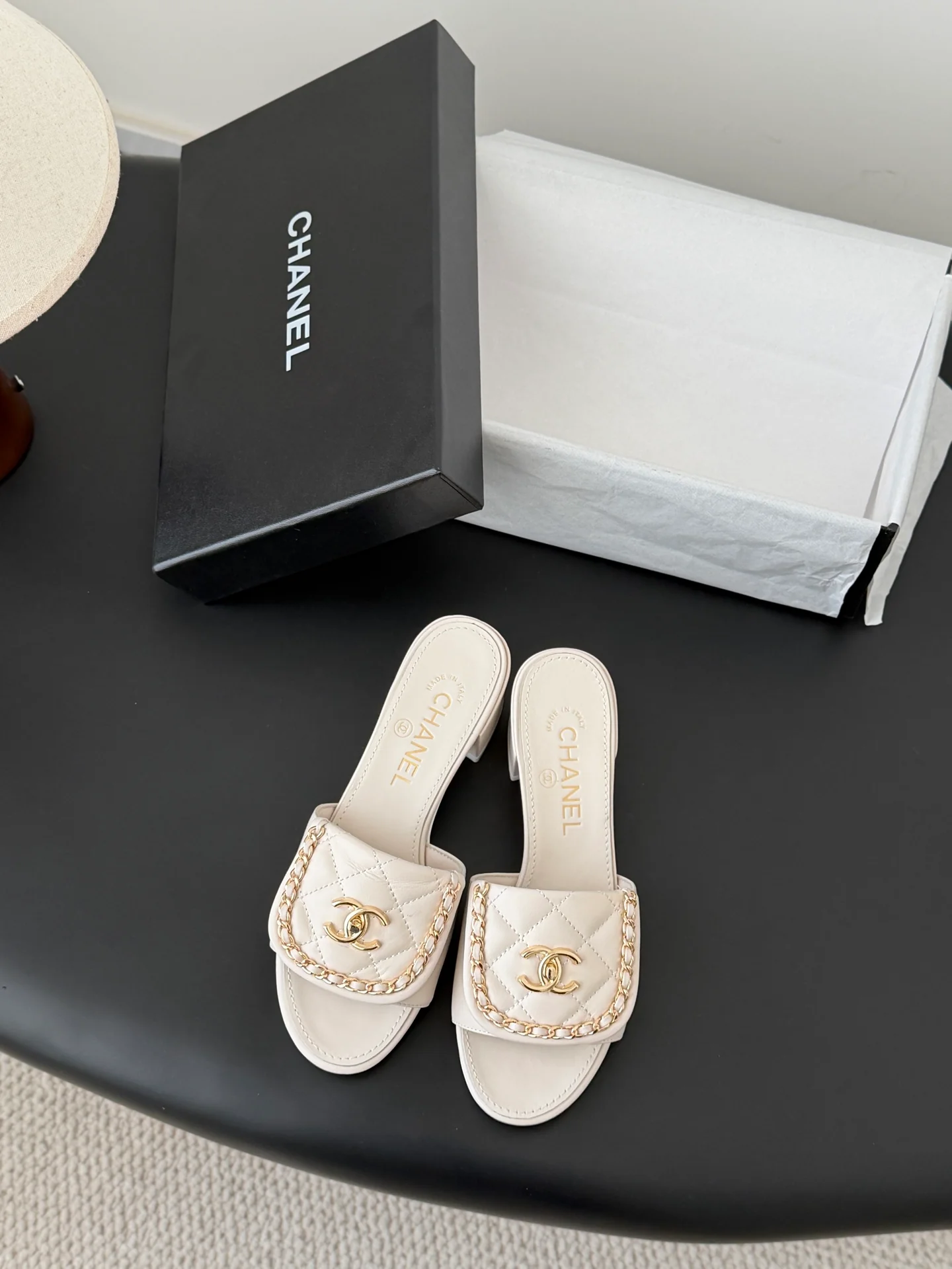 Chan 26ss chunky sandals
