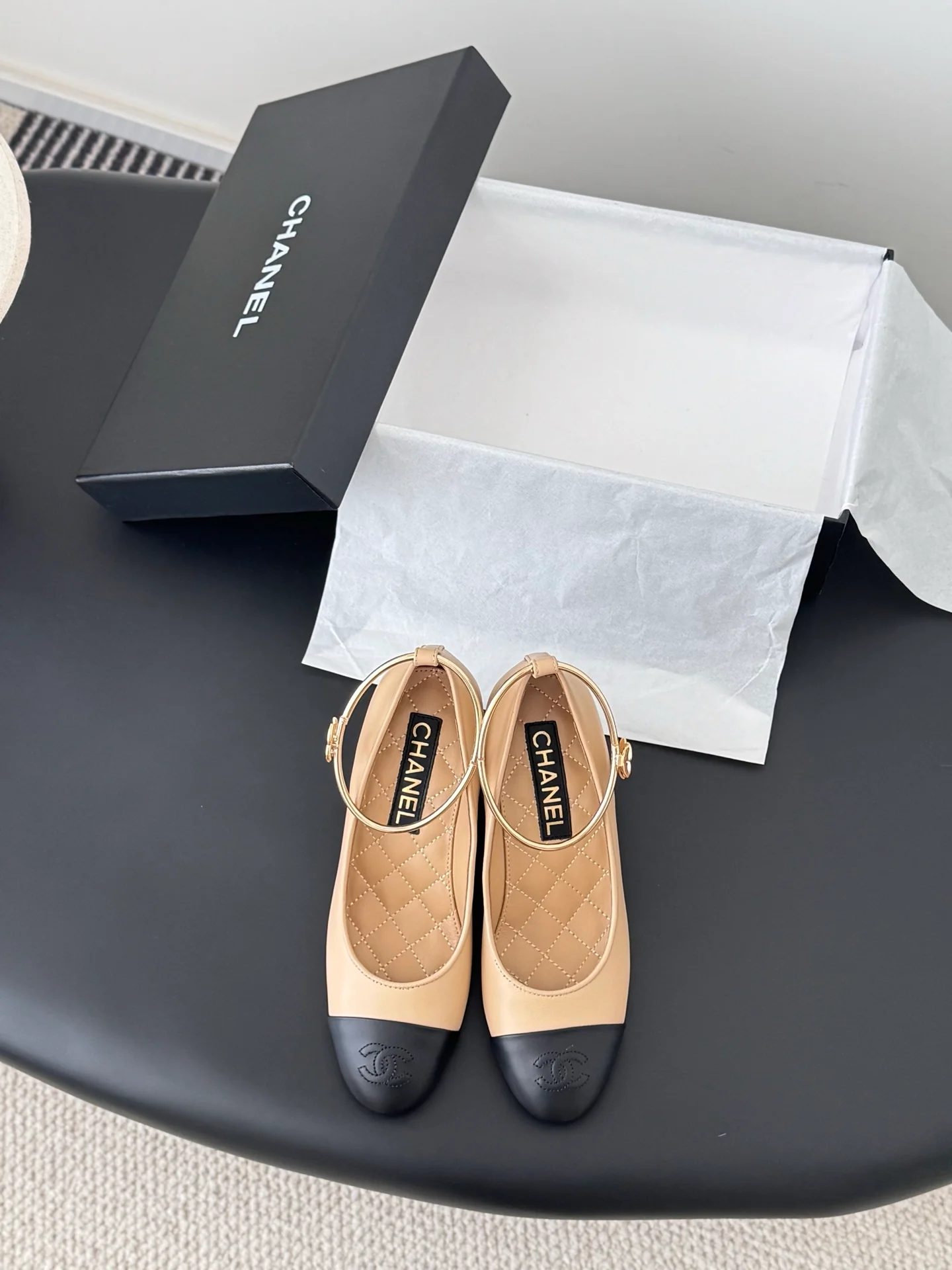 Chan 25fw chunky heels