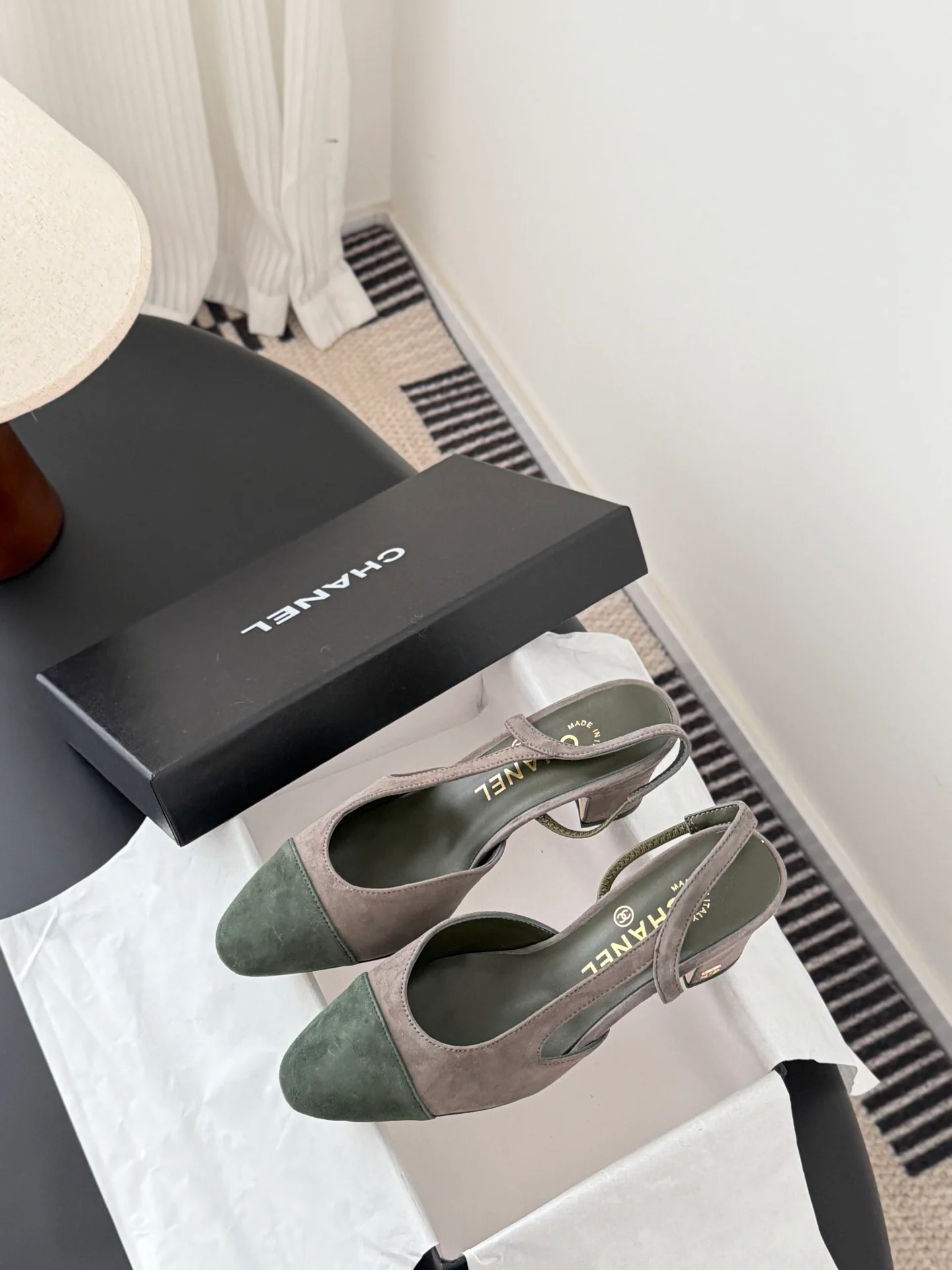 Chan 25fw slingback chunky heels