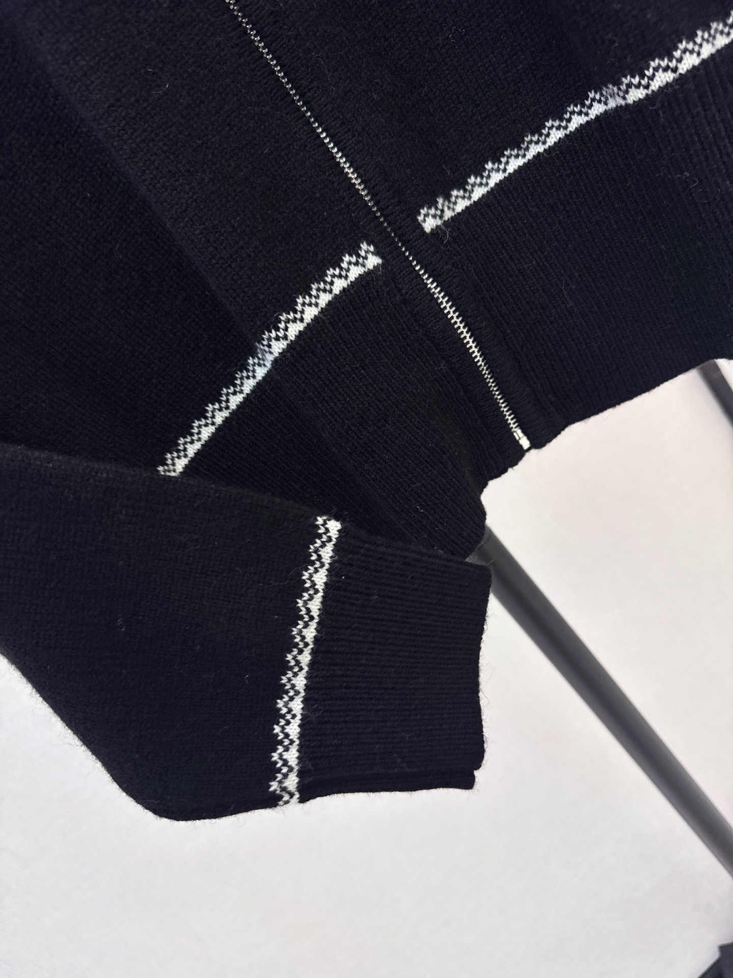 CD 26fw zipper knit cardigan