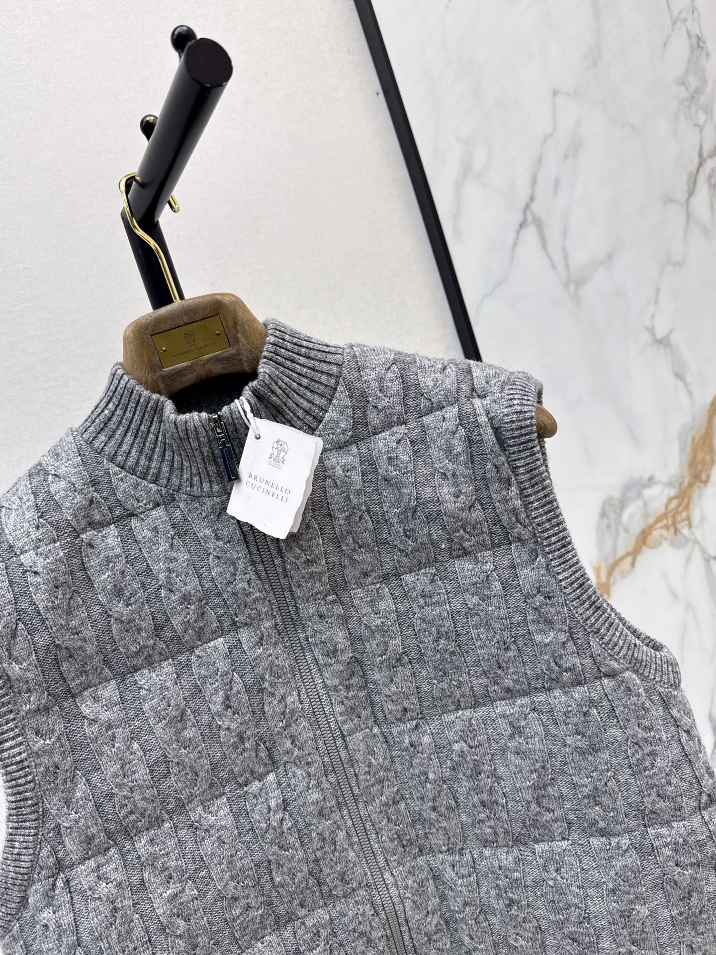Brun 26fw knit down vest