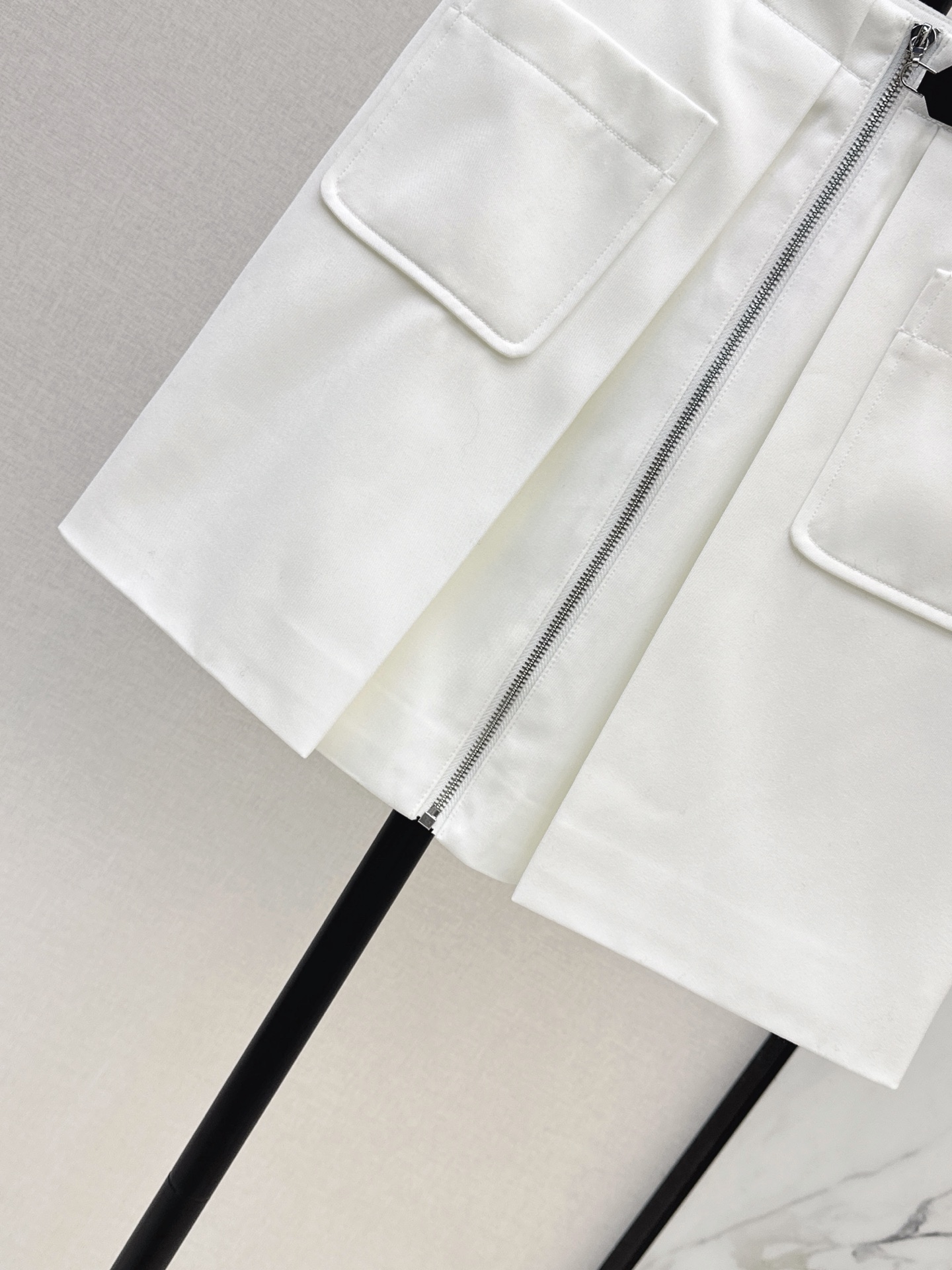 Loui 26fw A-line skirt